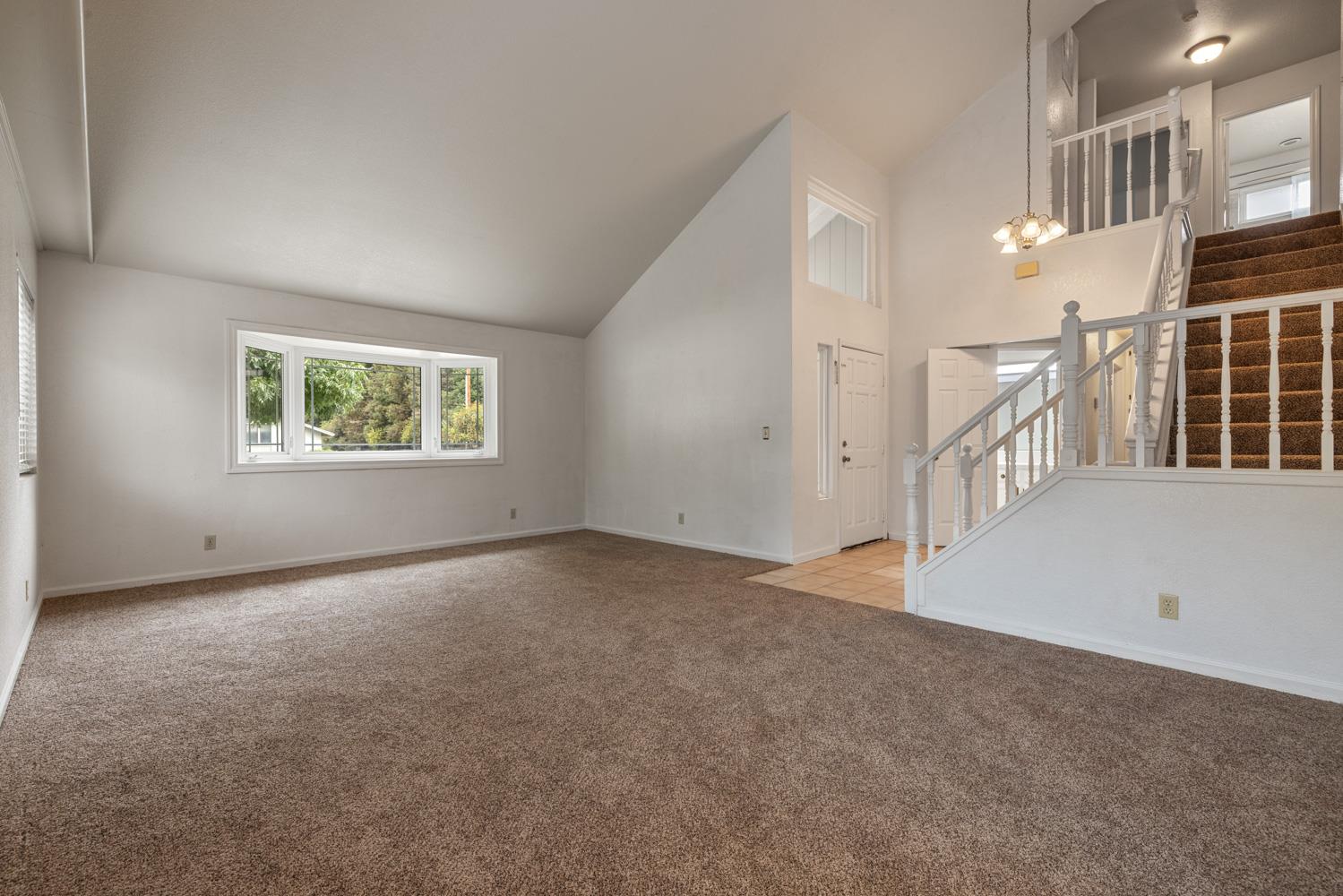 1940 N Berkeley Avenue