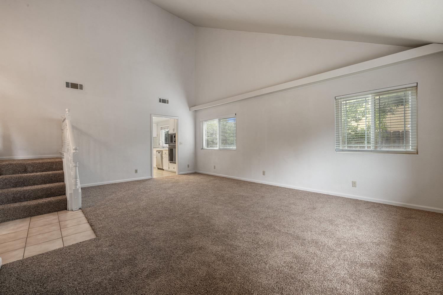 1940 N Berkeley Avenue