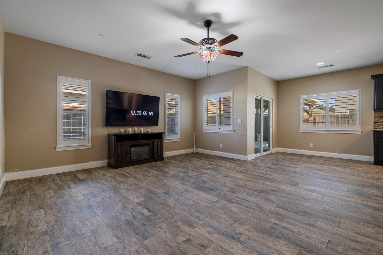 4043 Wood Creek Court