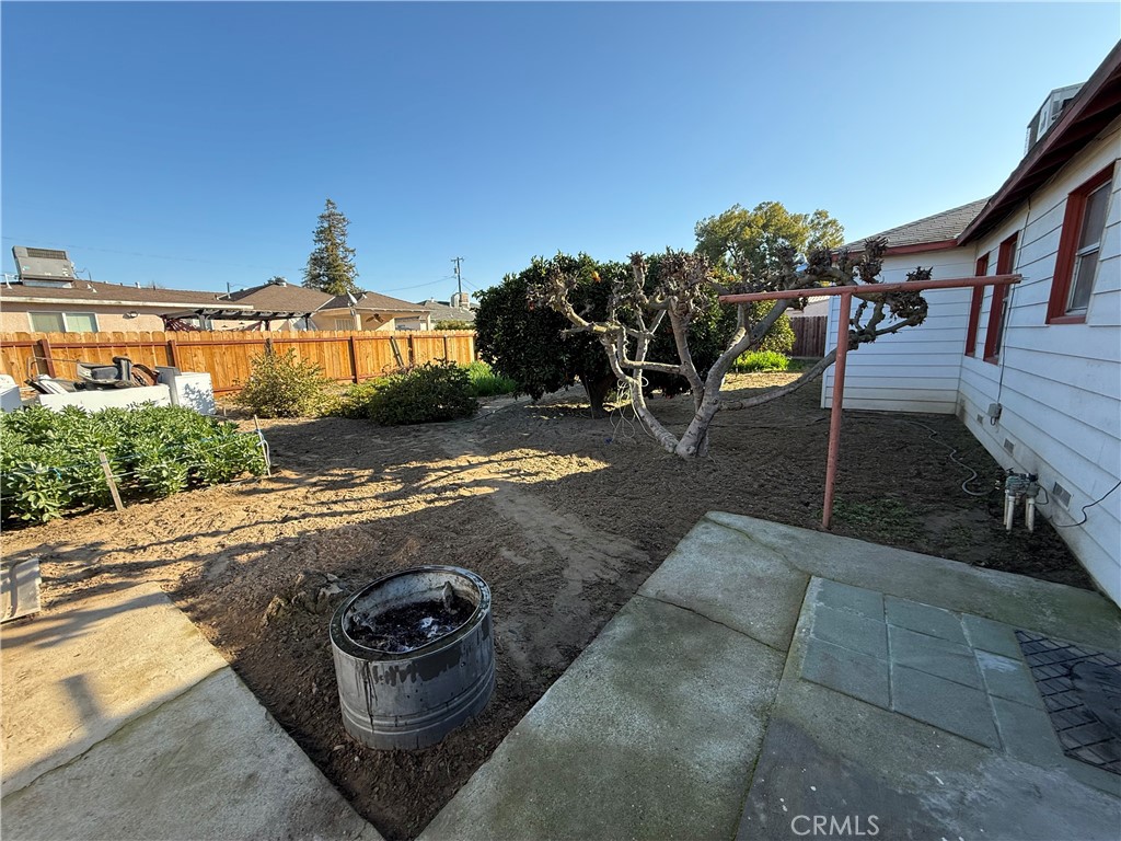 469 Cedar Avenue