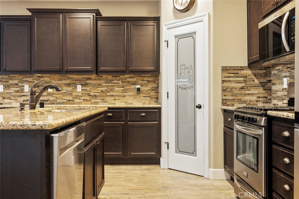 4043 Wood Creek Court
