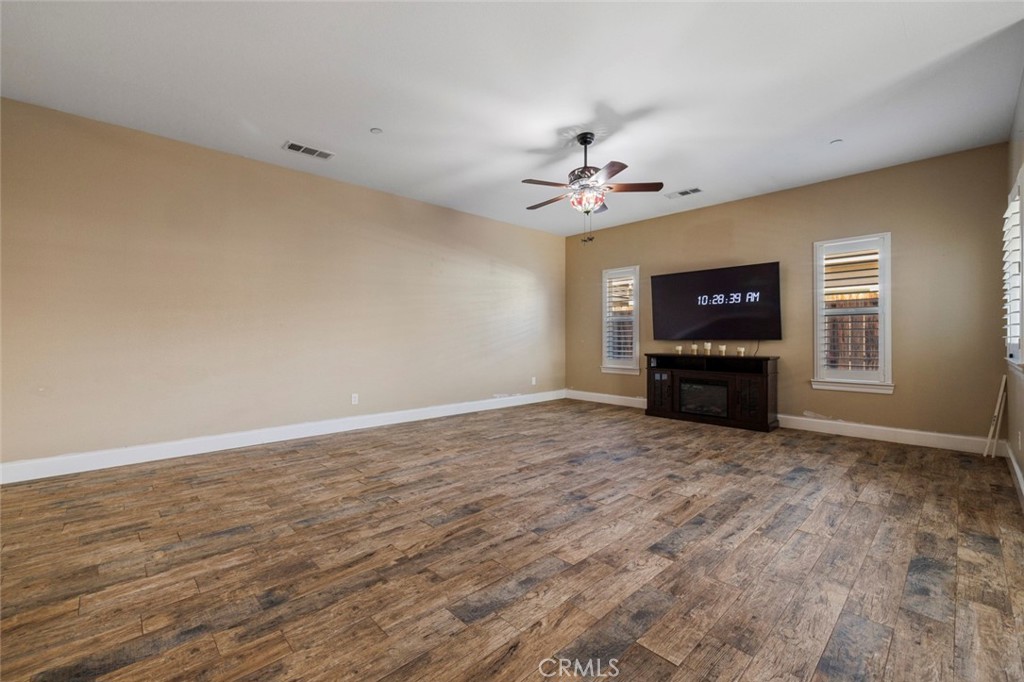 4043 Wood Creek Court