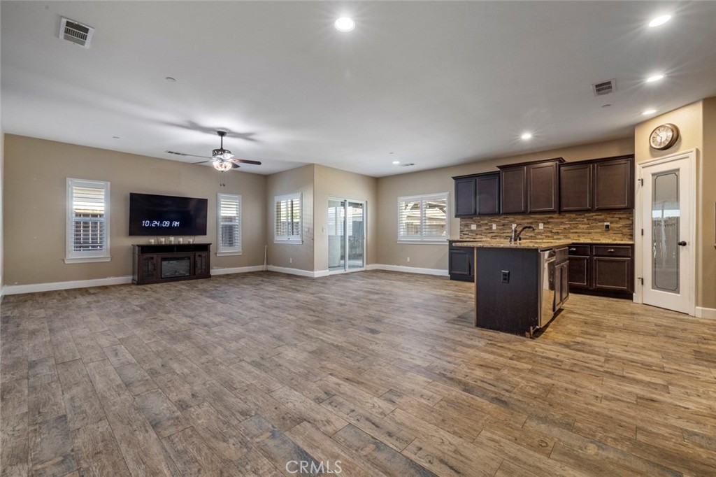 4043 Wood Creek Court
