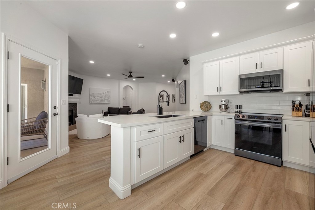 1068 Kiwi Court