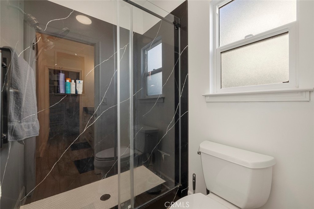 1068 Kiwi Court