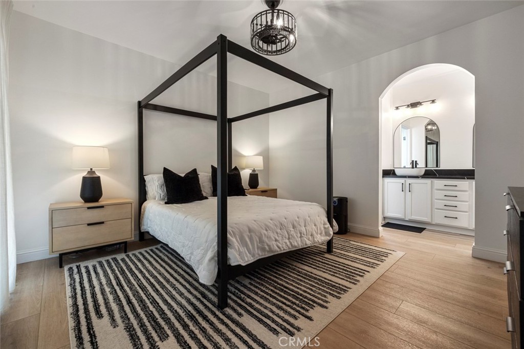 1068 Kiwi Court