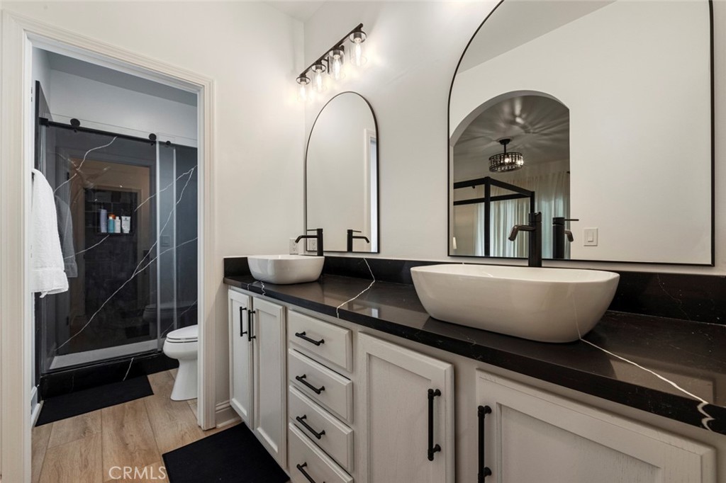 1068 Kiwi Court