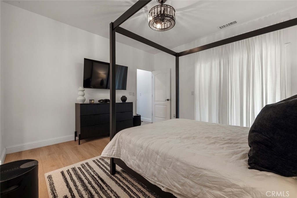 1068 Kiwi Court