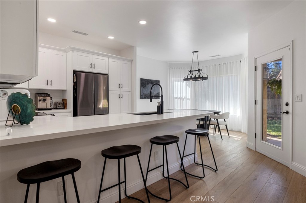 1068 Kiwi Court