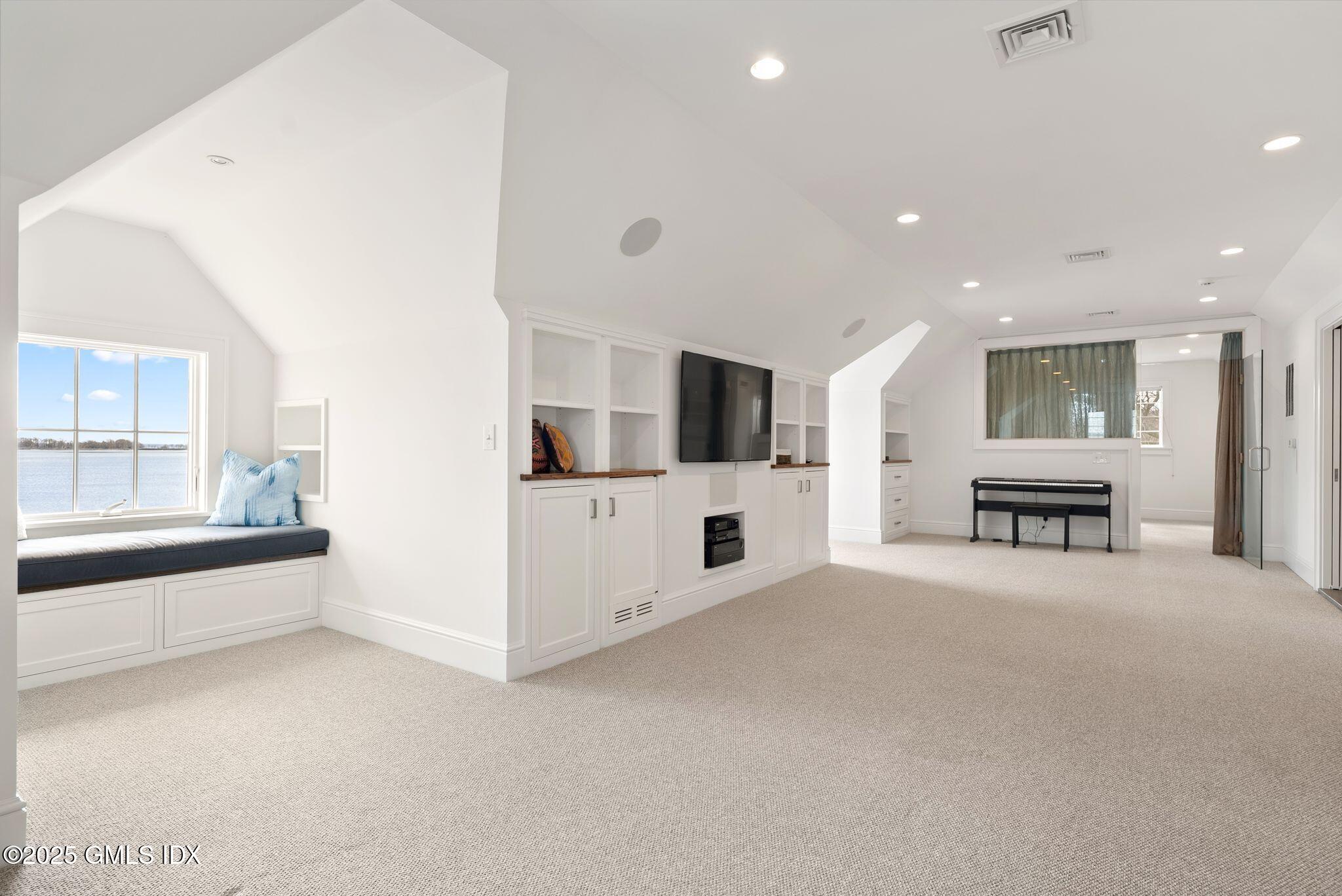 23 Eggleston Lane