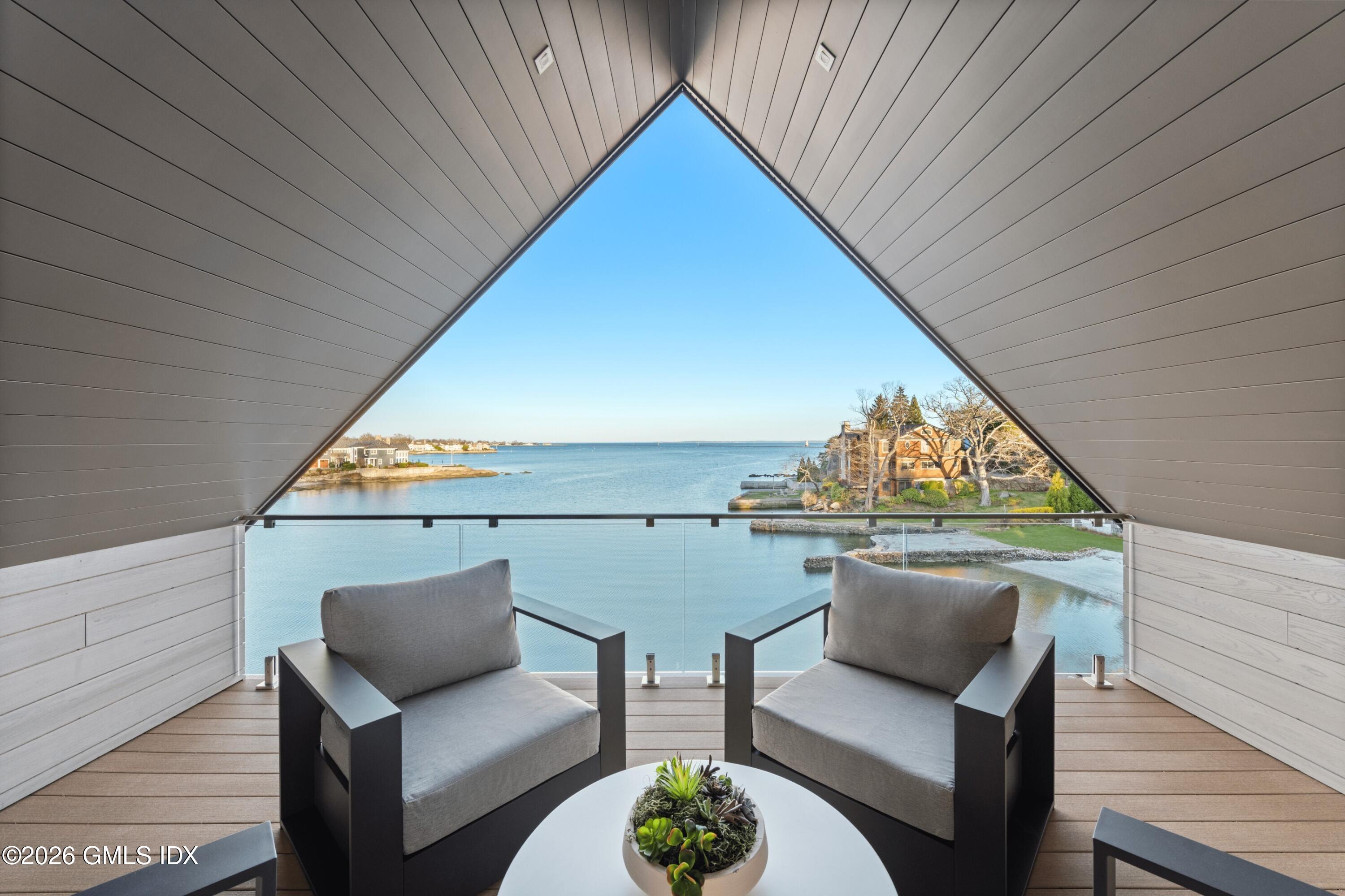 58 Shore Road