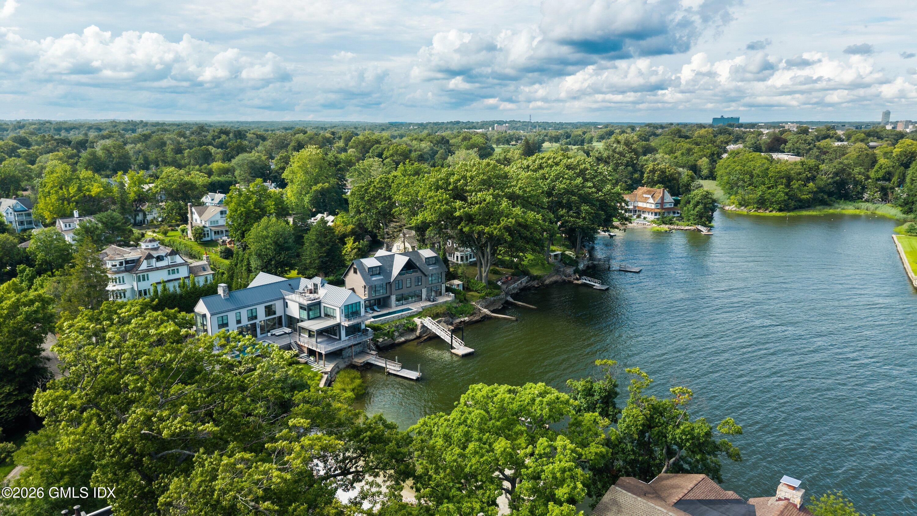 58 Shore Road