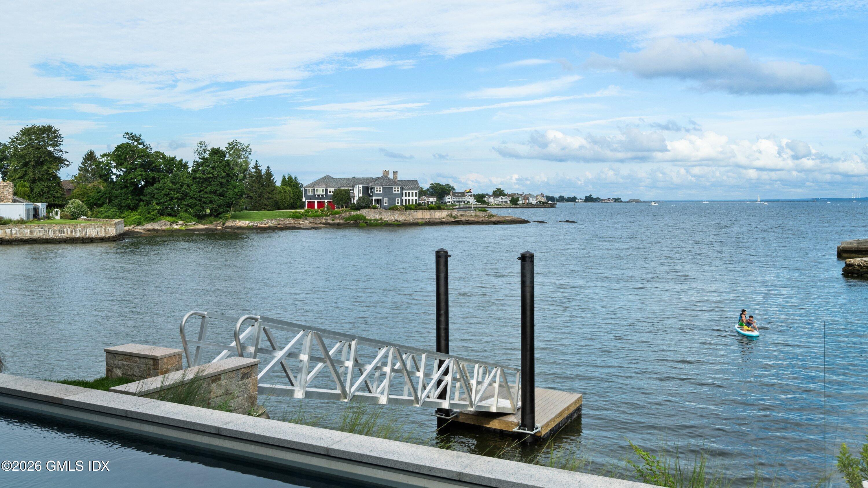 58 Shore Road