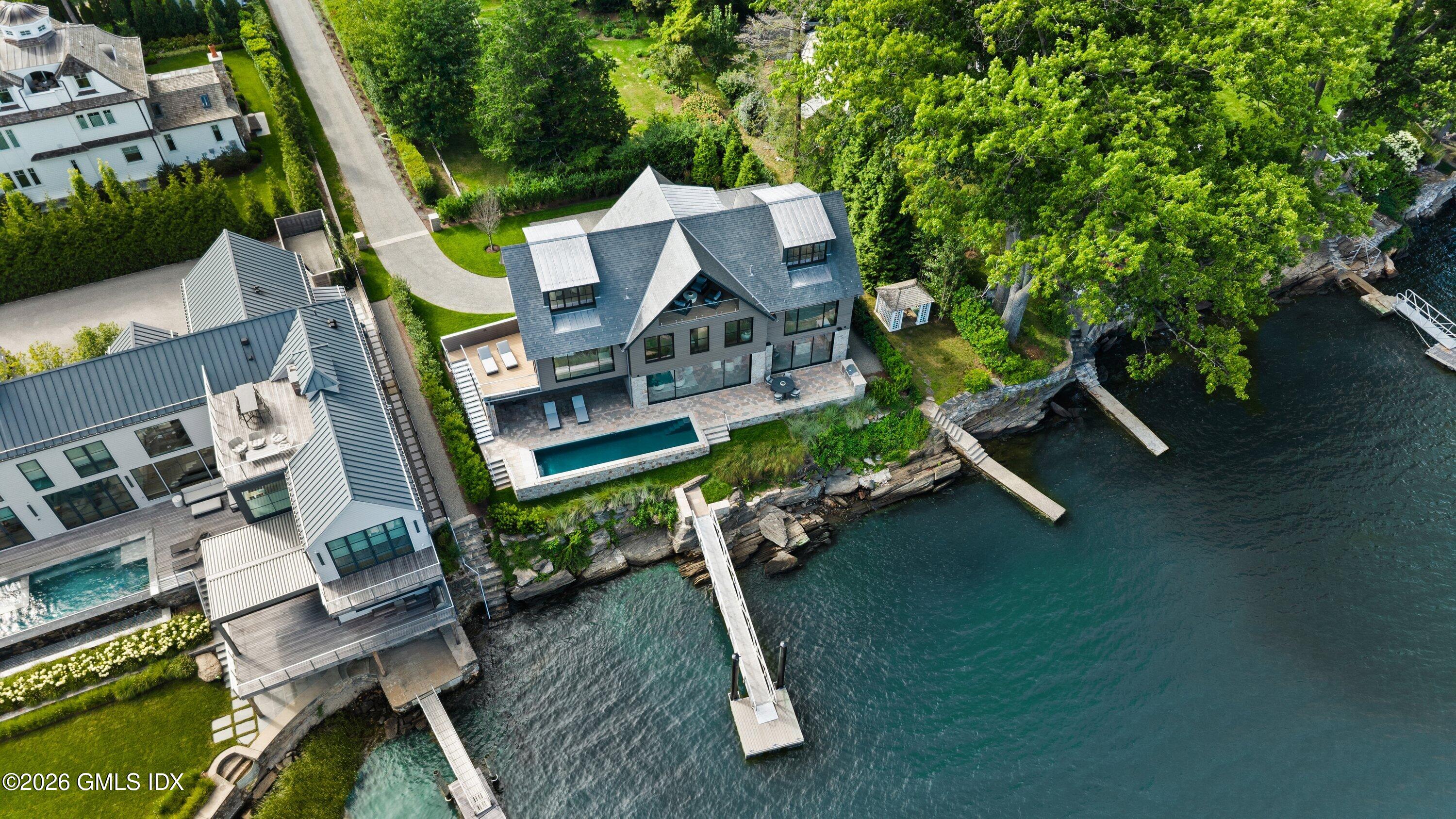 58 Shore Road