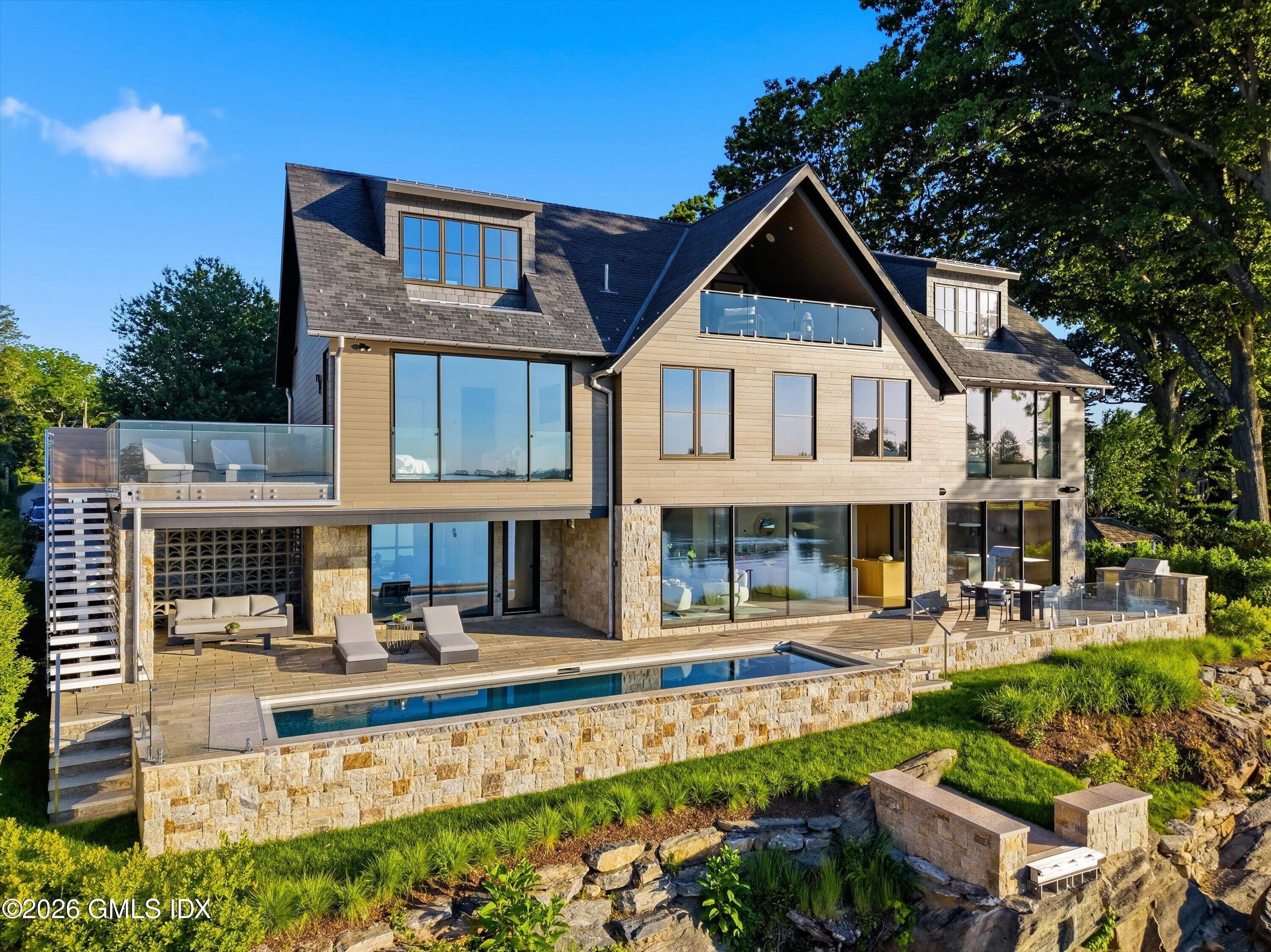 58 Shore Road