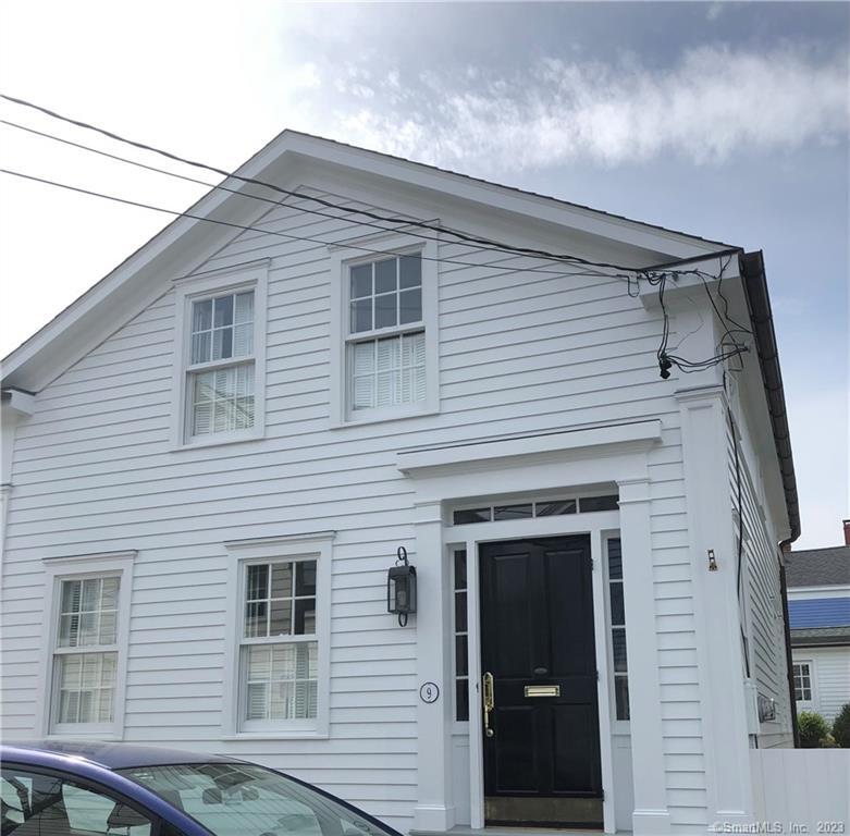 9 Trumbull Street