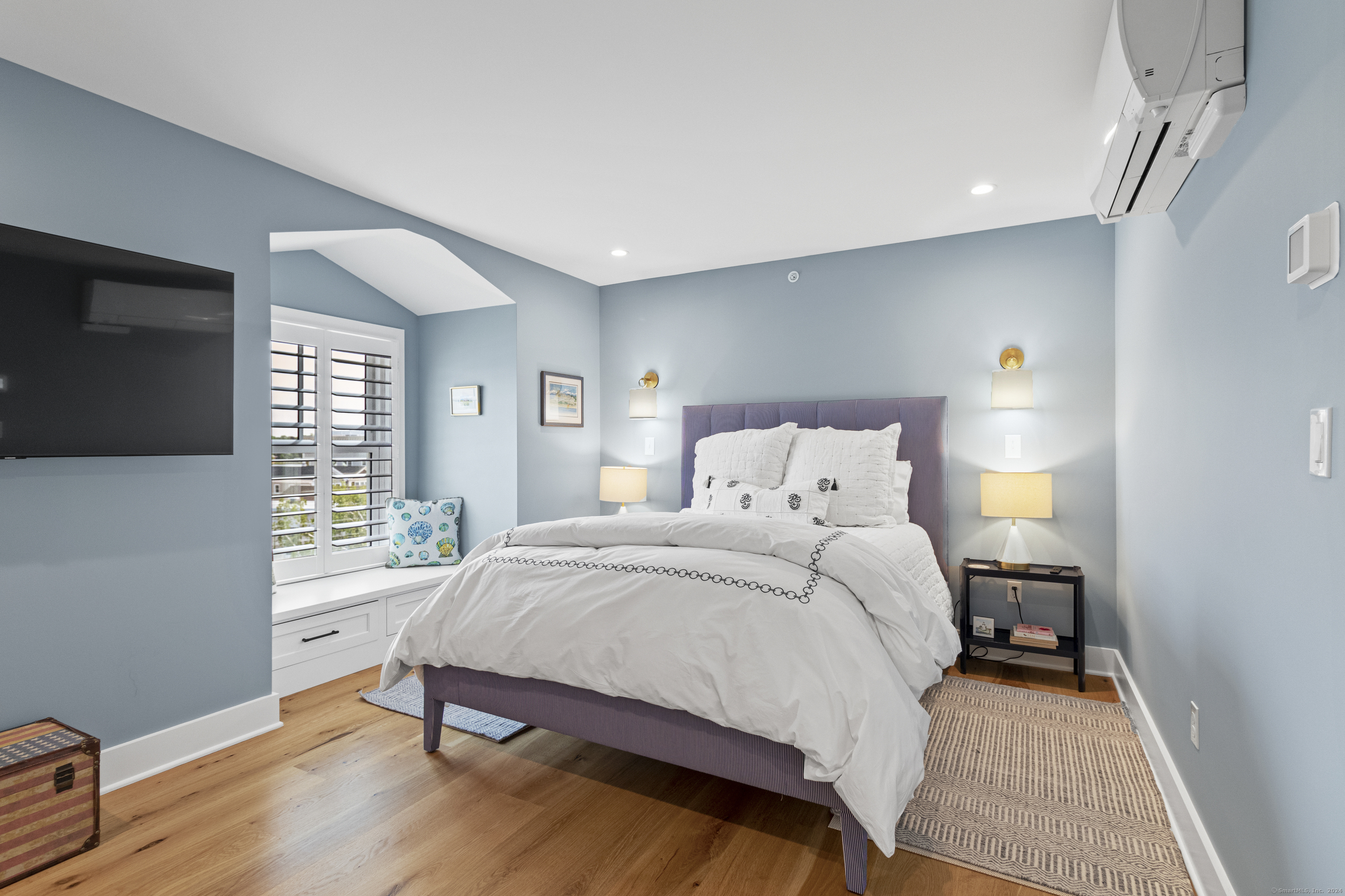 3 Water Street 404-PH