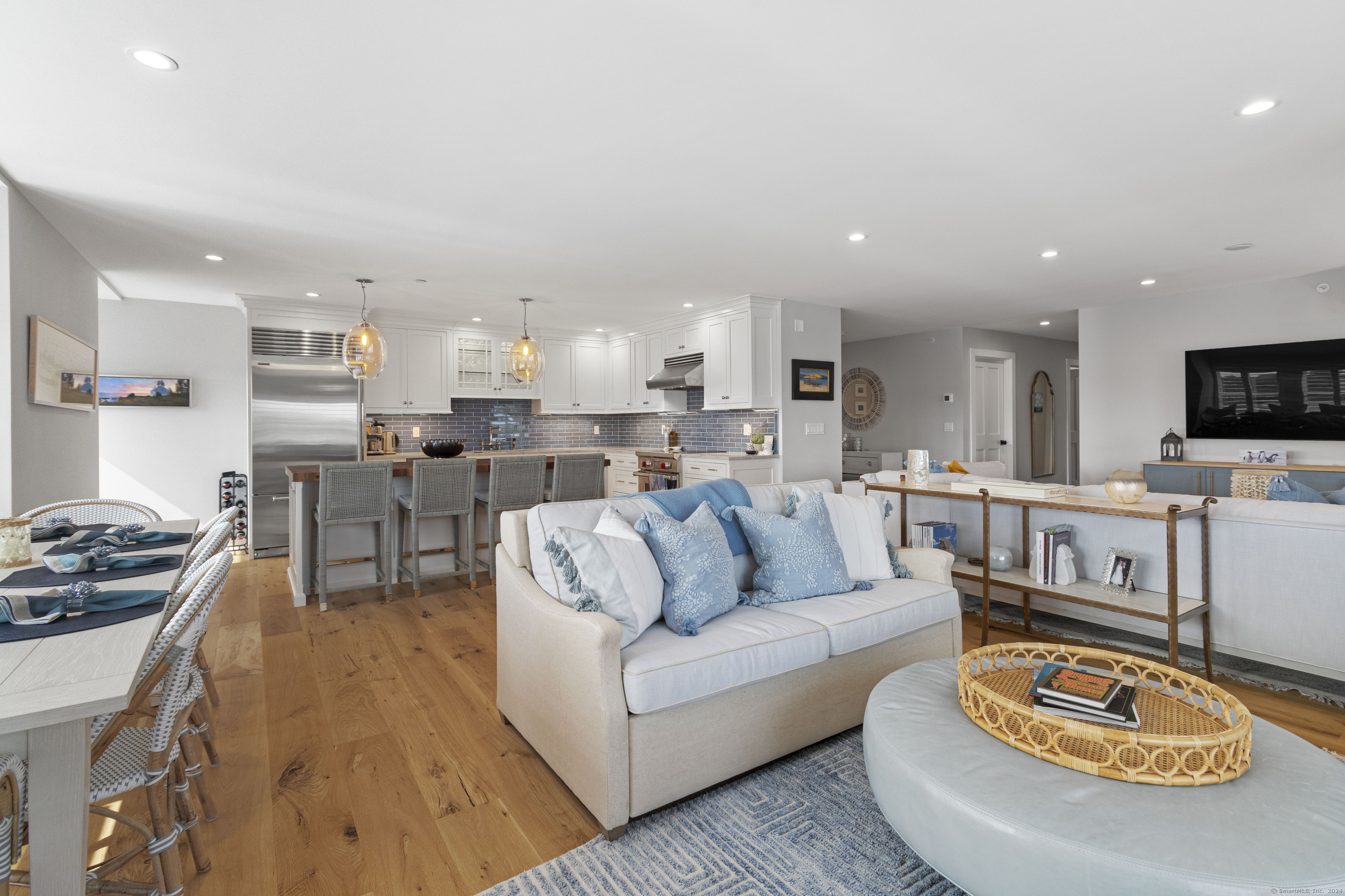 3 Water Street 404-PH