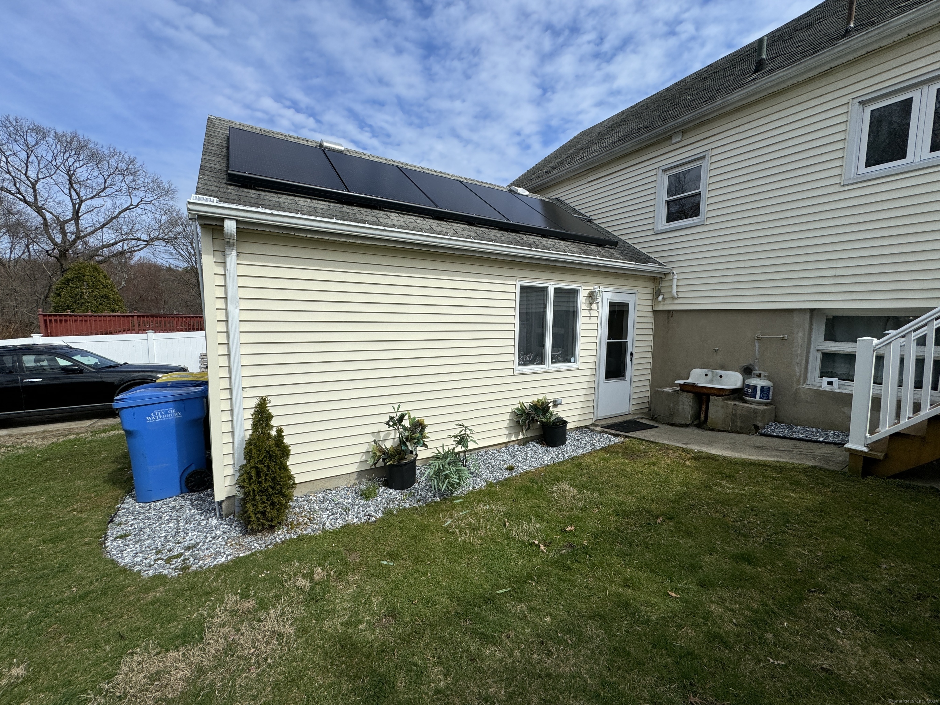 80 Overlook Avenue