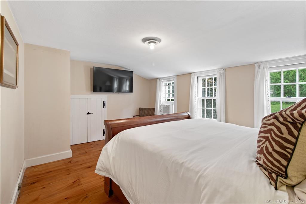 451 Simsbury Road