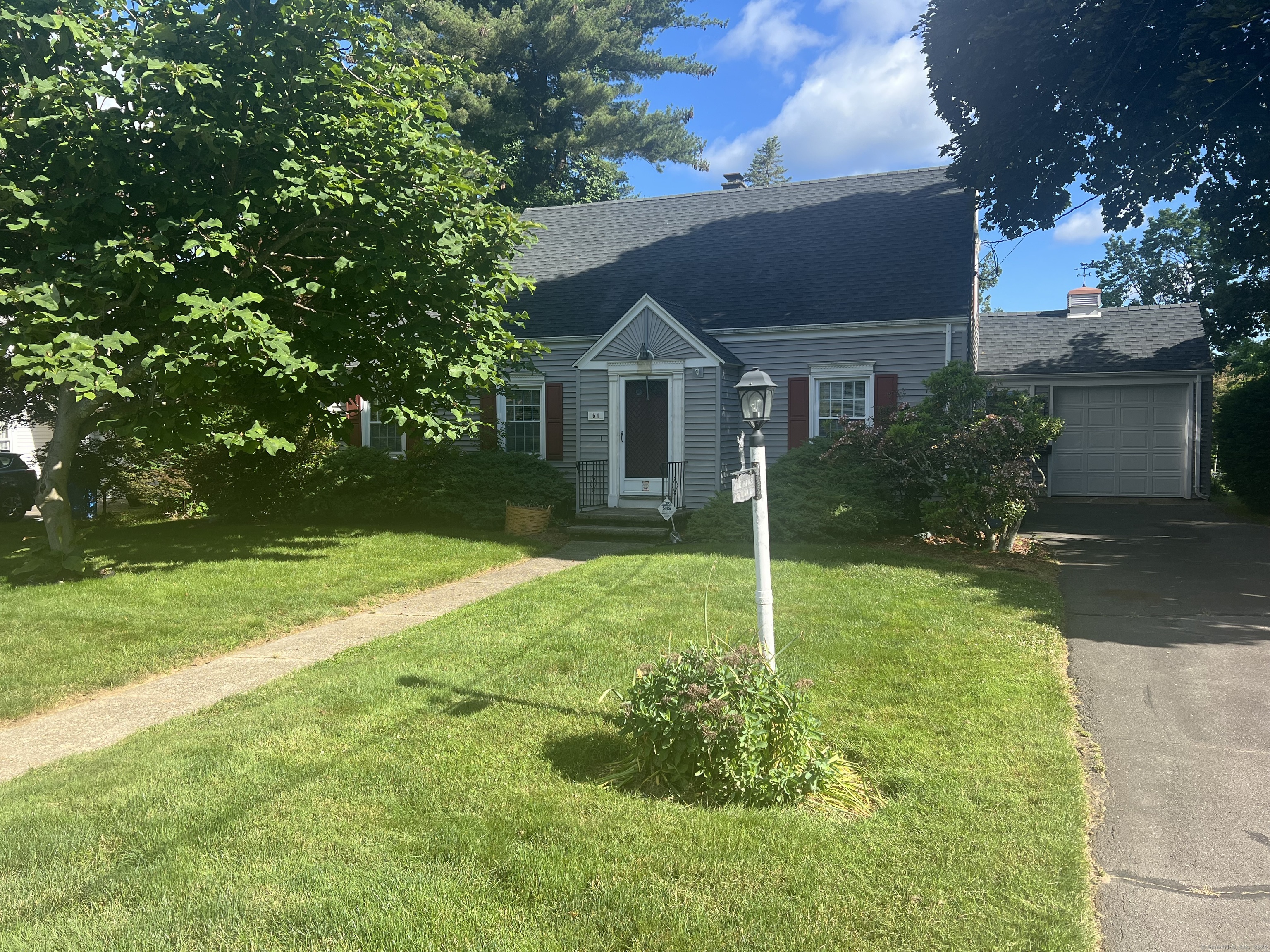 61 Pilgrim Road