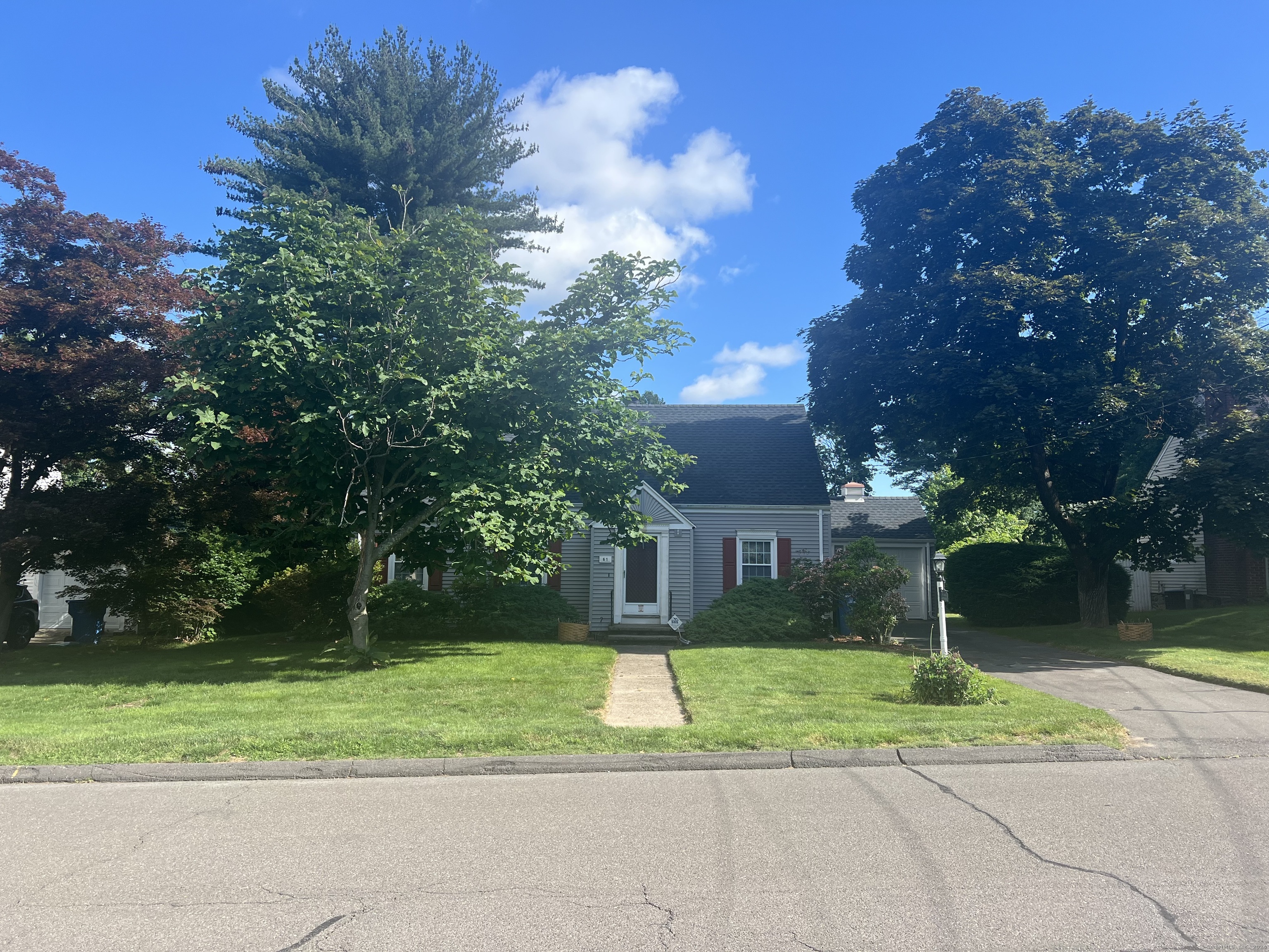 61 Pilgrim Road