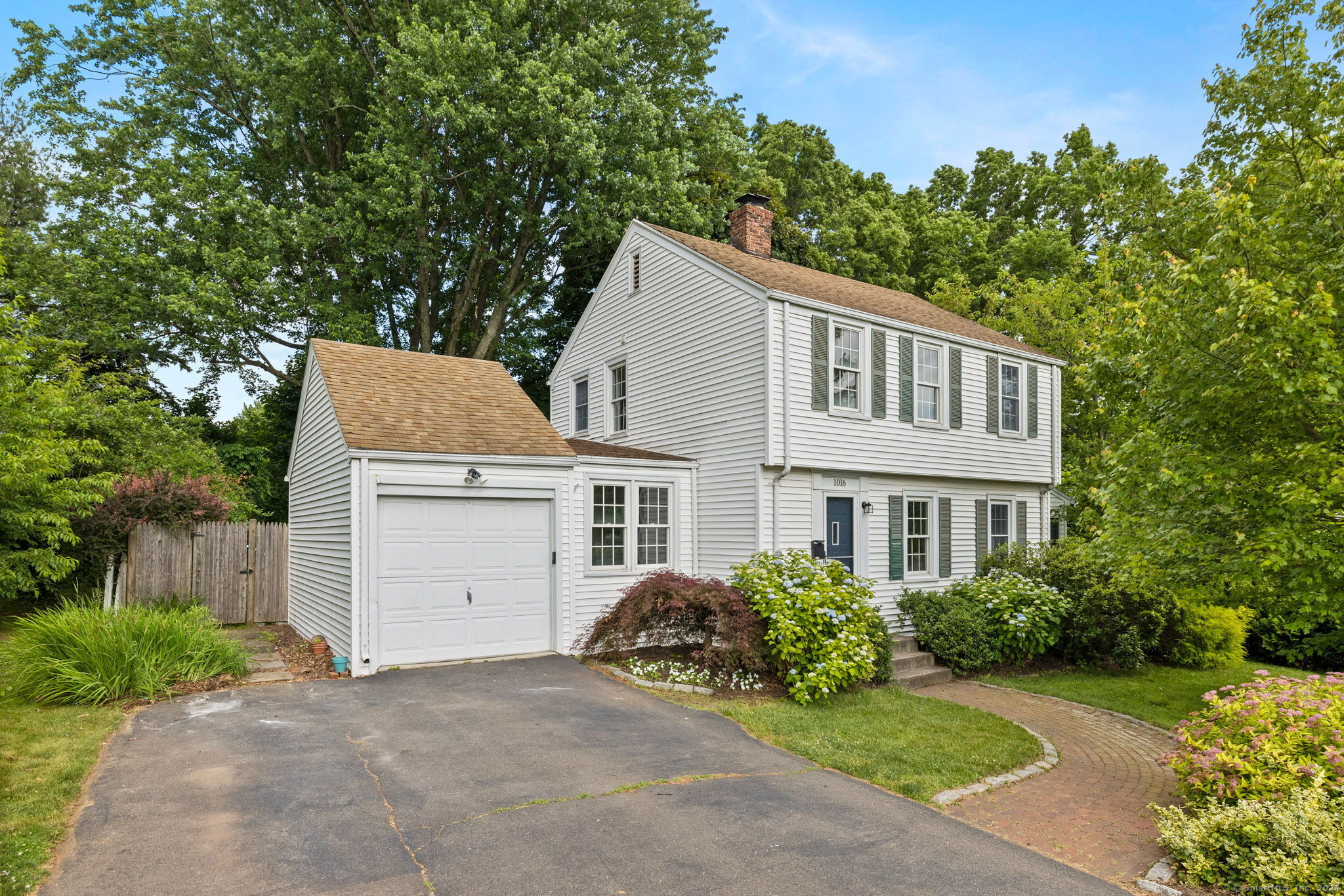 1016 Ridge Road