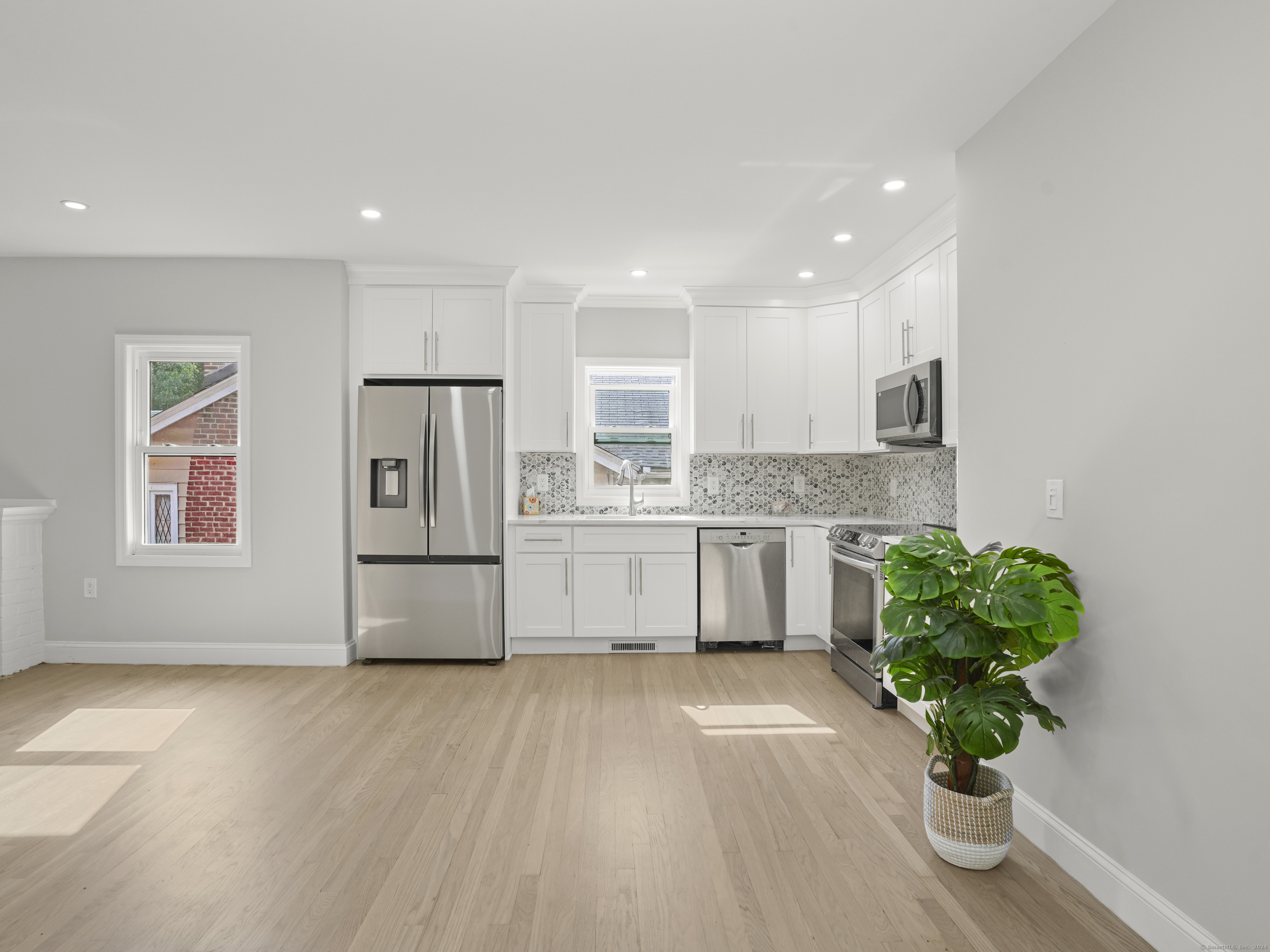 22 Willard Terrace