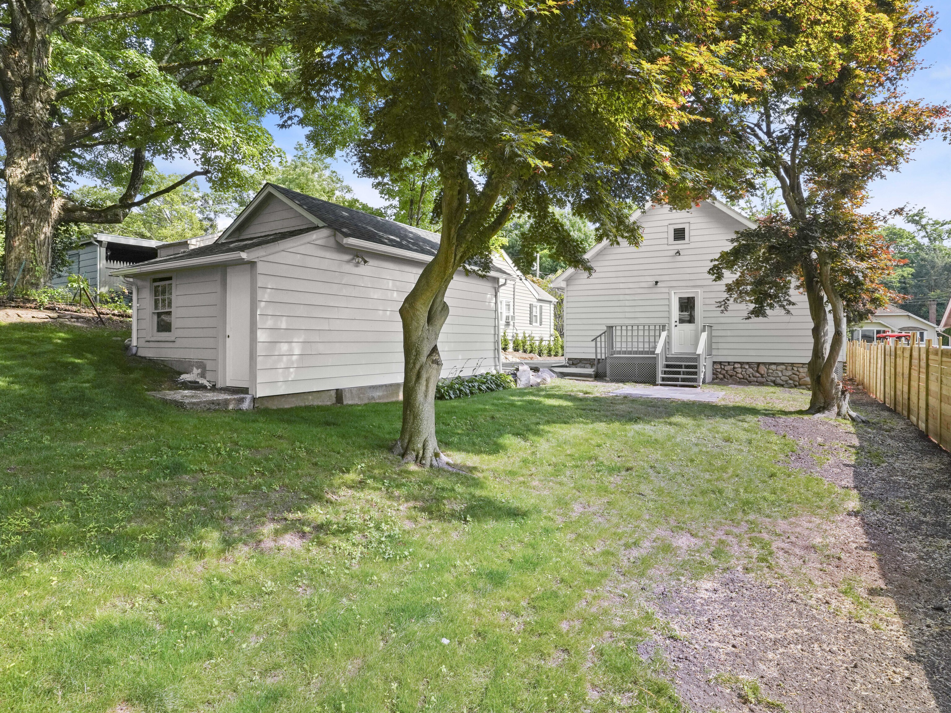 22 Willard Terrace