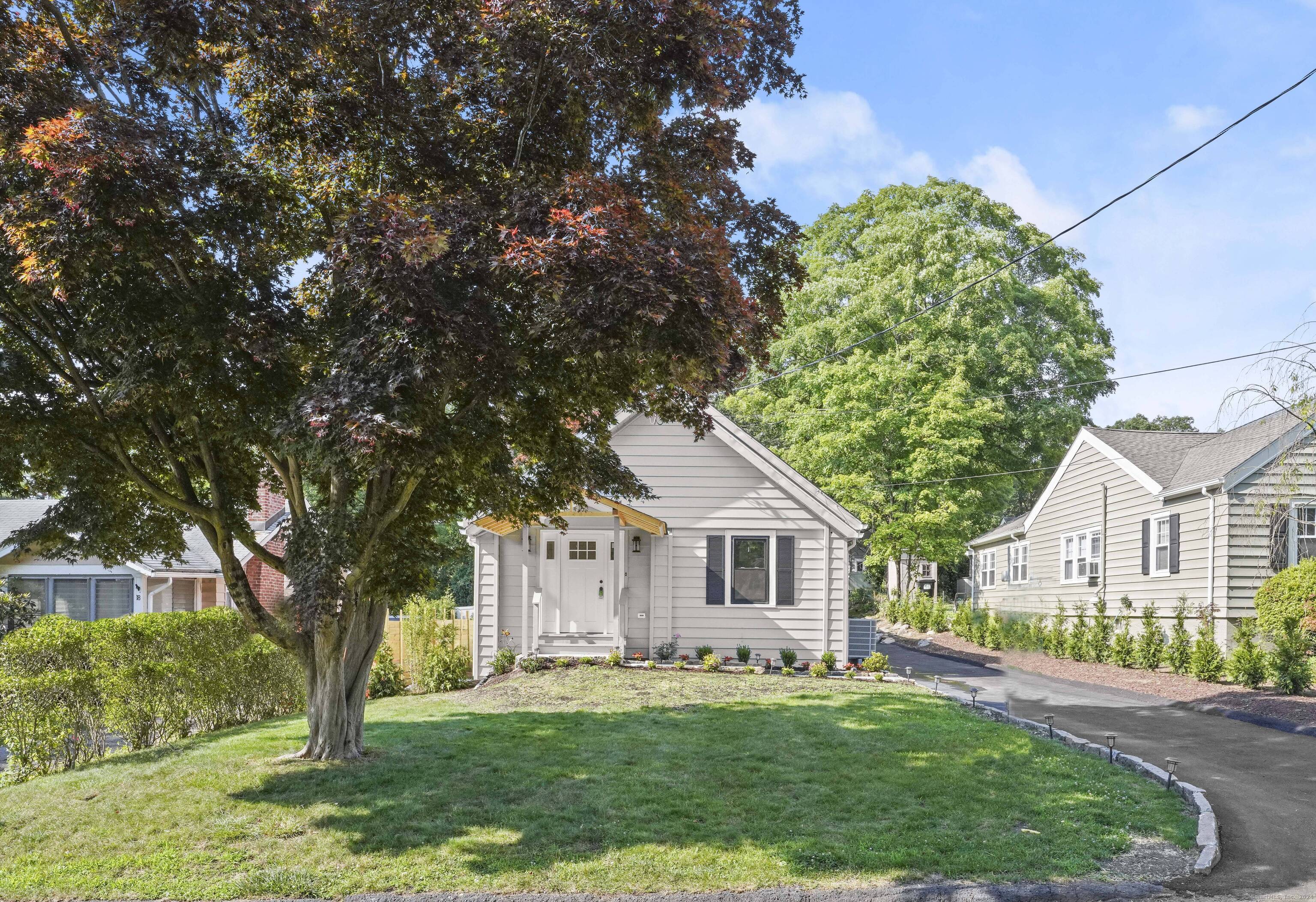 22 Willard Terrace