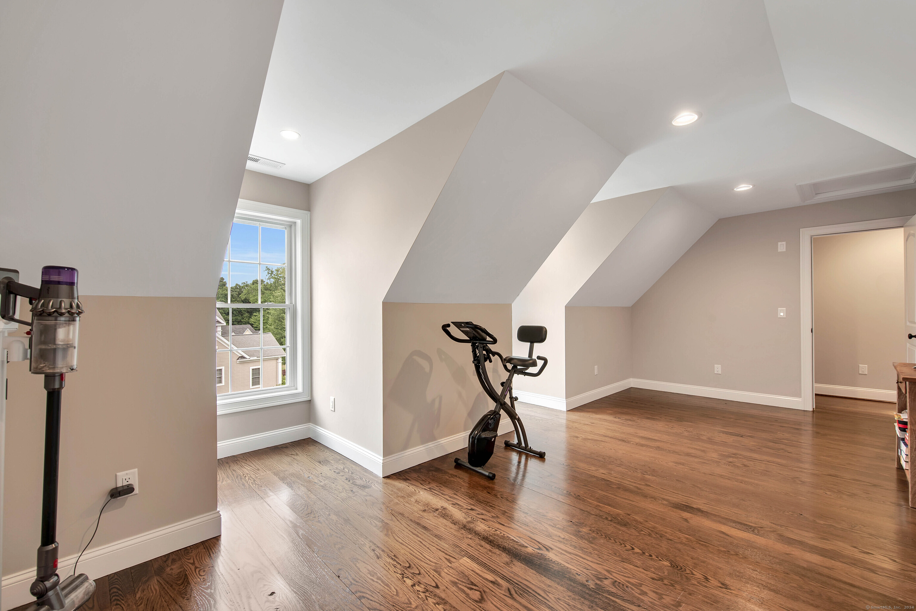 8 Wyndham Lane 8