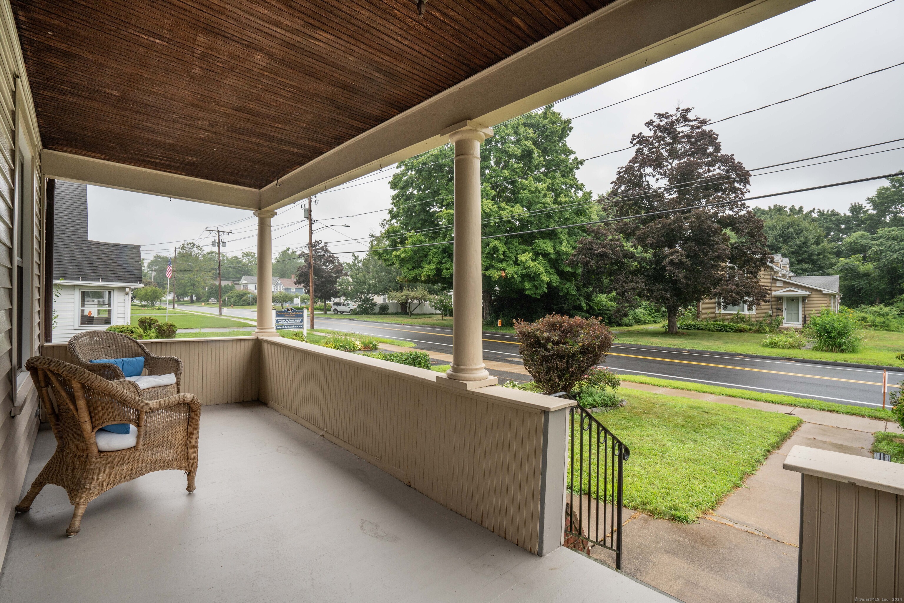 65 Naubuc Avenue