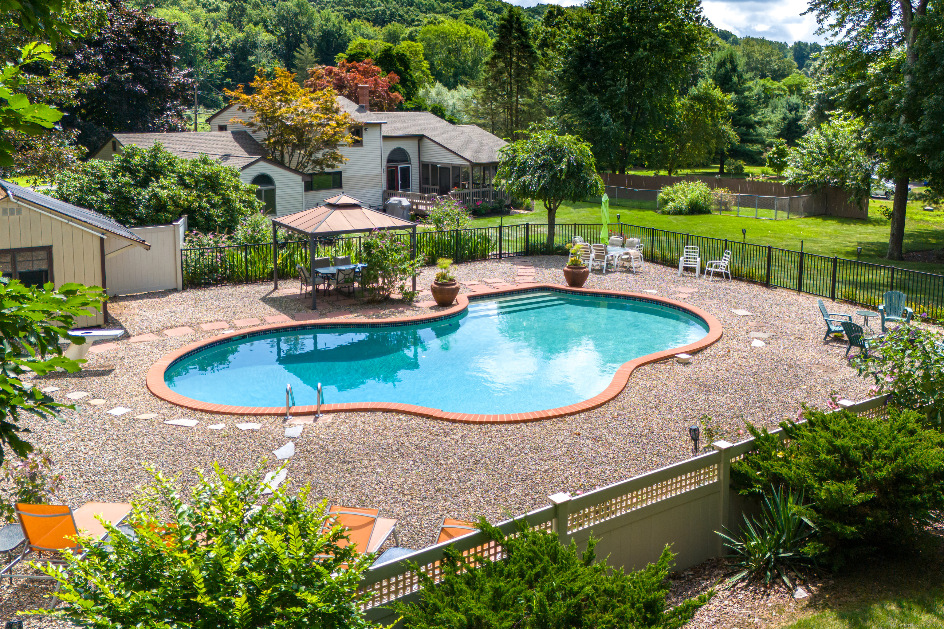 46 Pinnacle Road