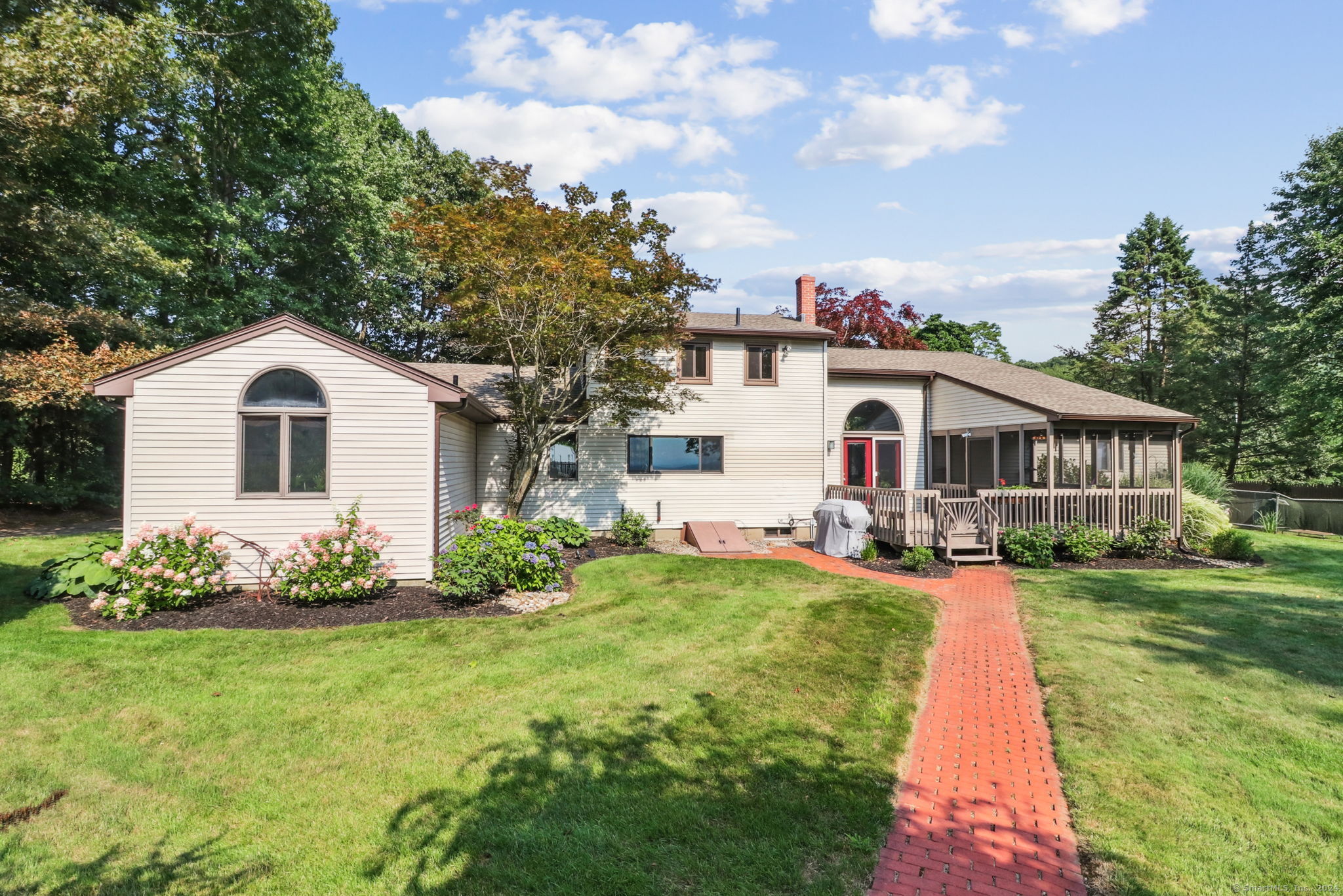 46 Pinnacle Road