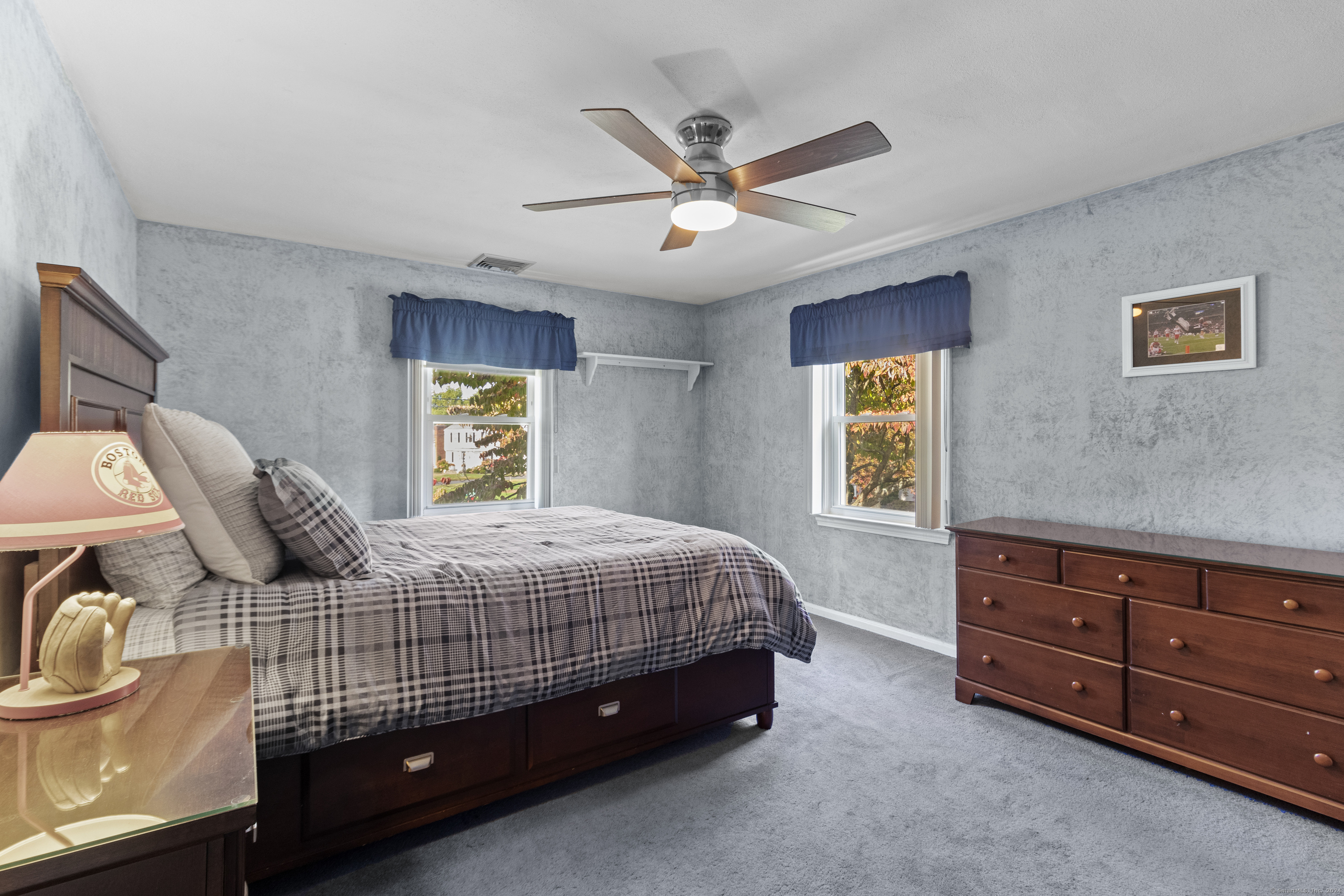 15 Overhill Road