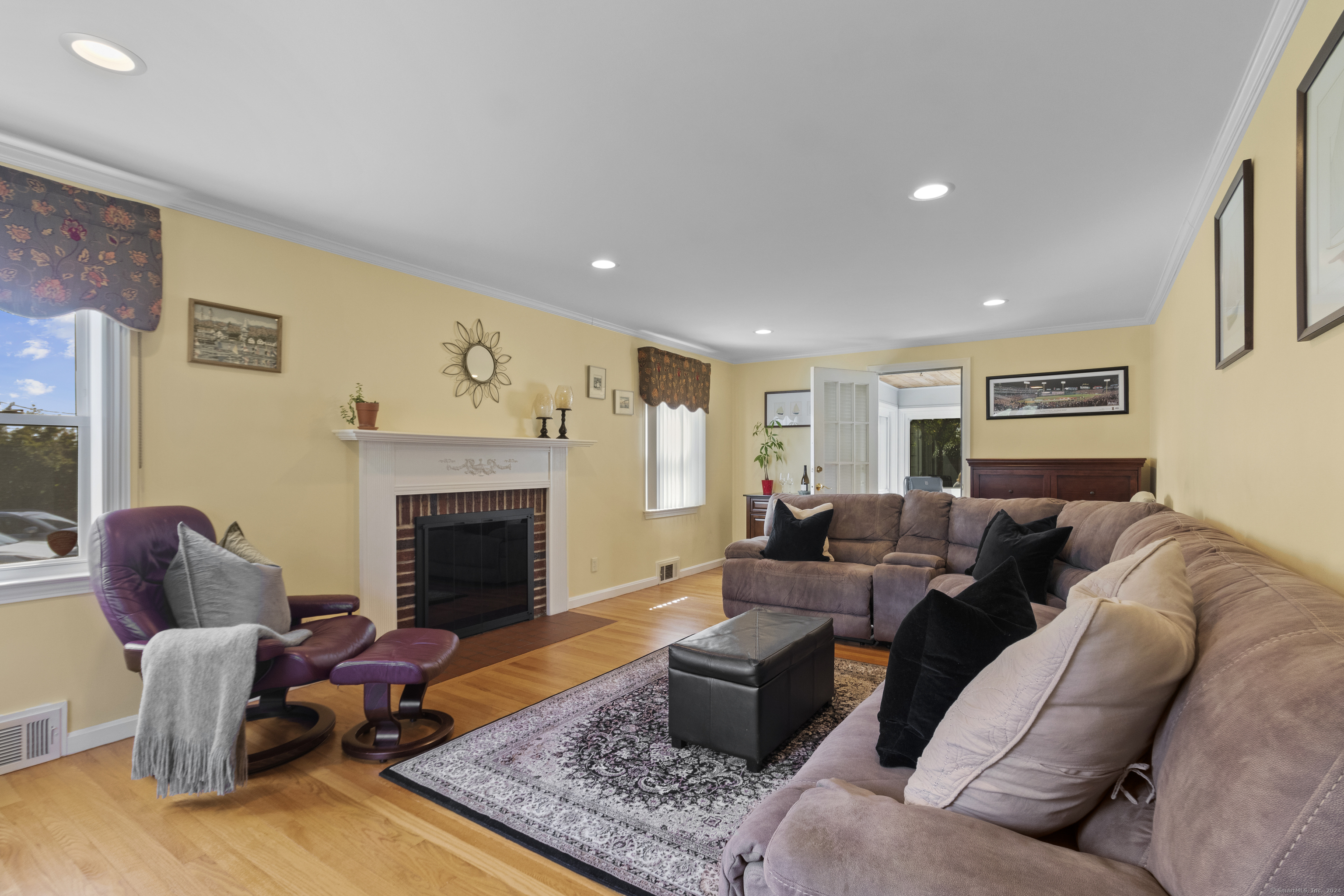 15 Overhill Road