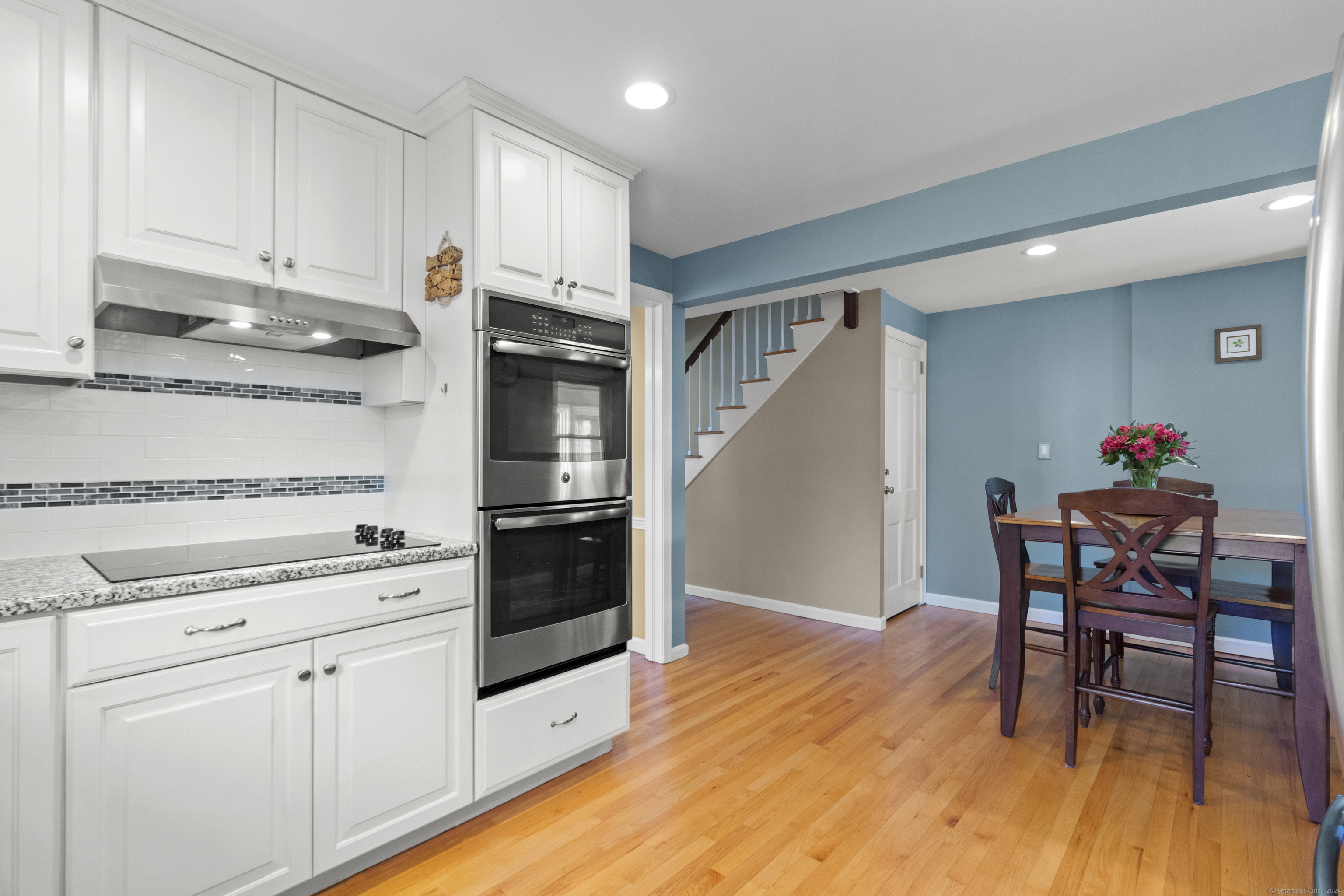 15 Overhill Road
