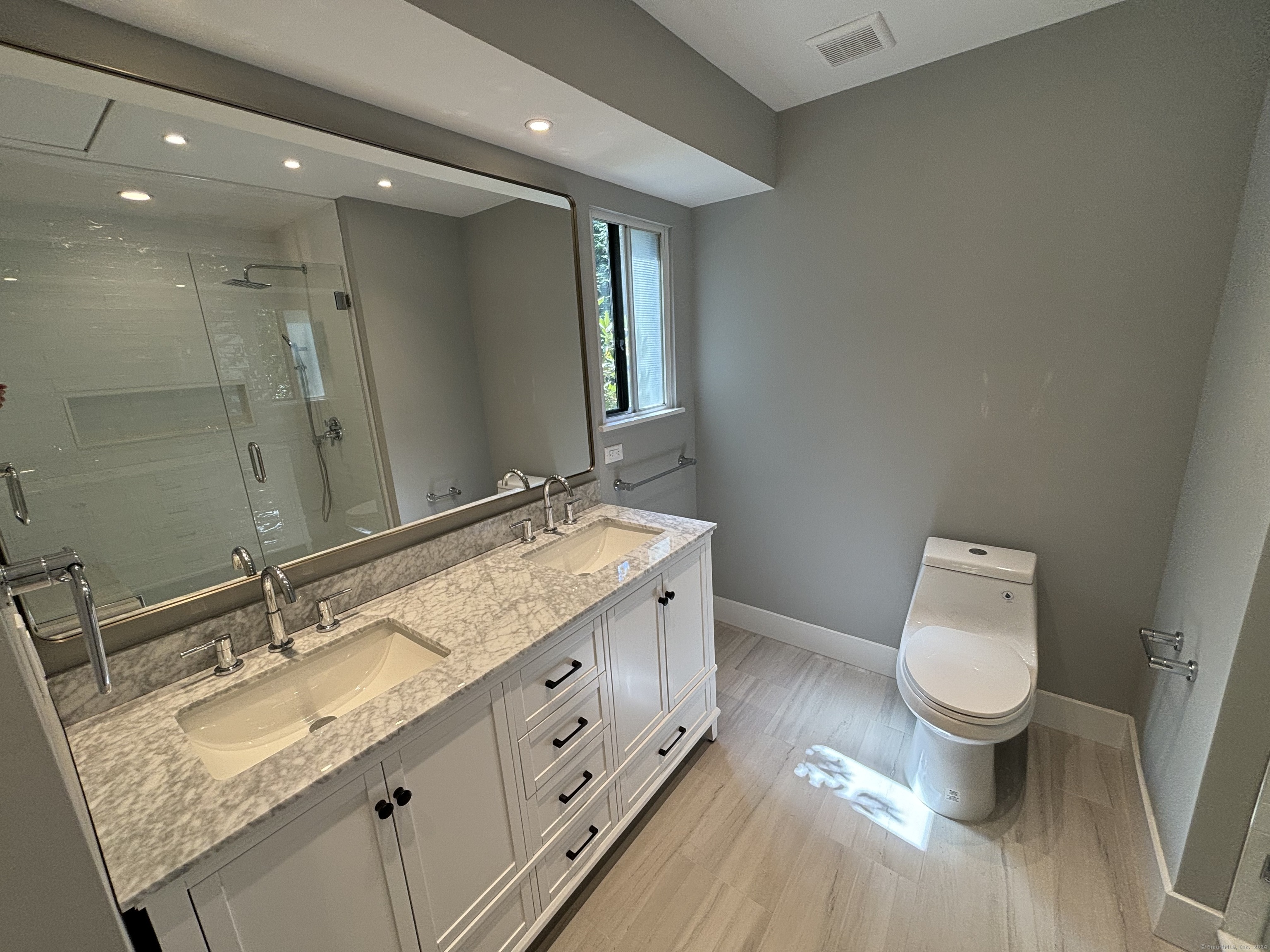 337 Heritage Village B
