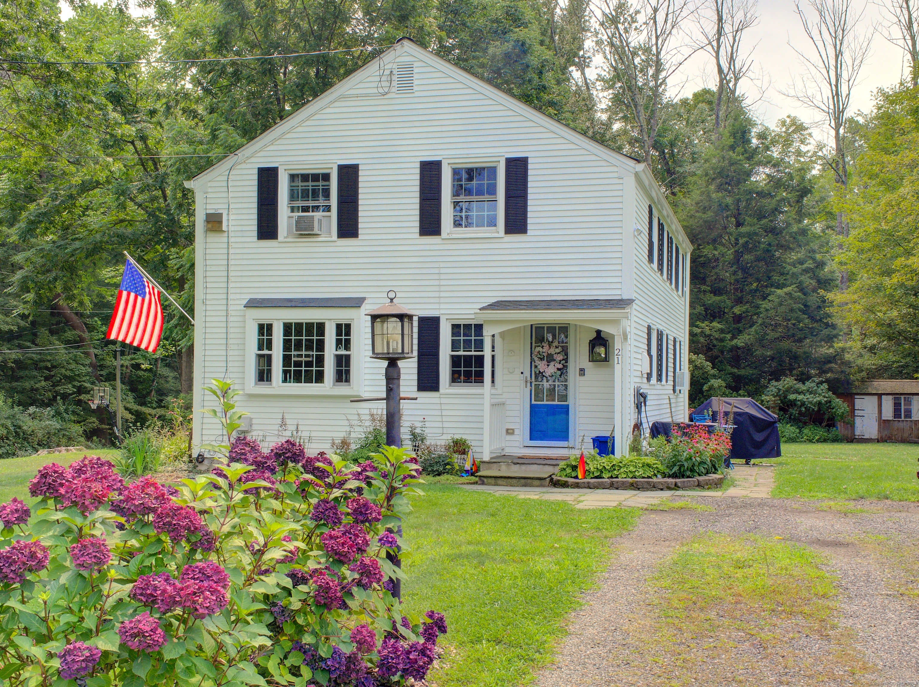 21 Oakwood Drive