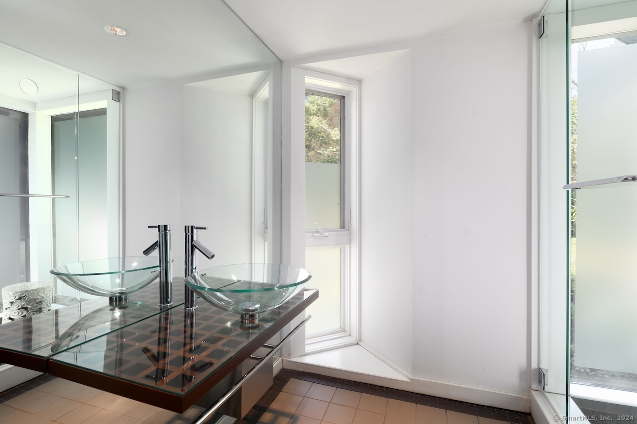 275 Dibble Hill Road