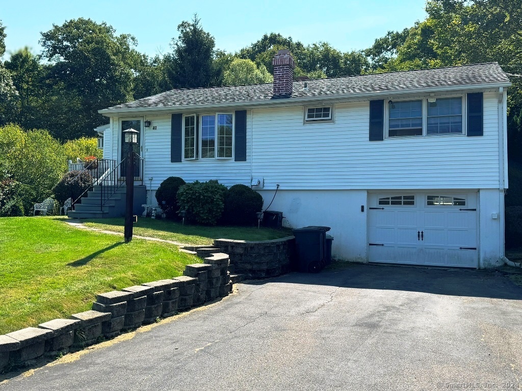40 Chestnut Drive
