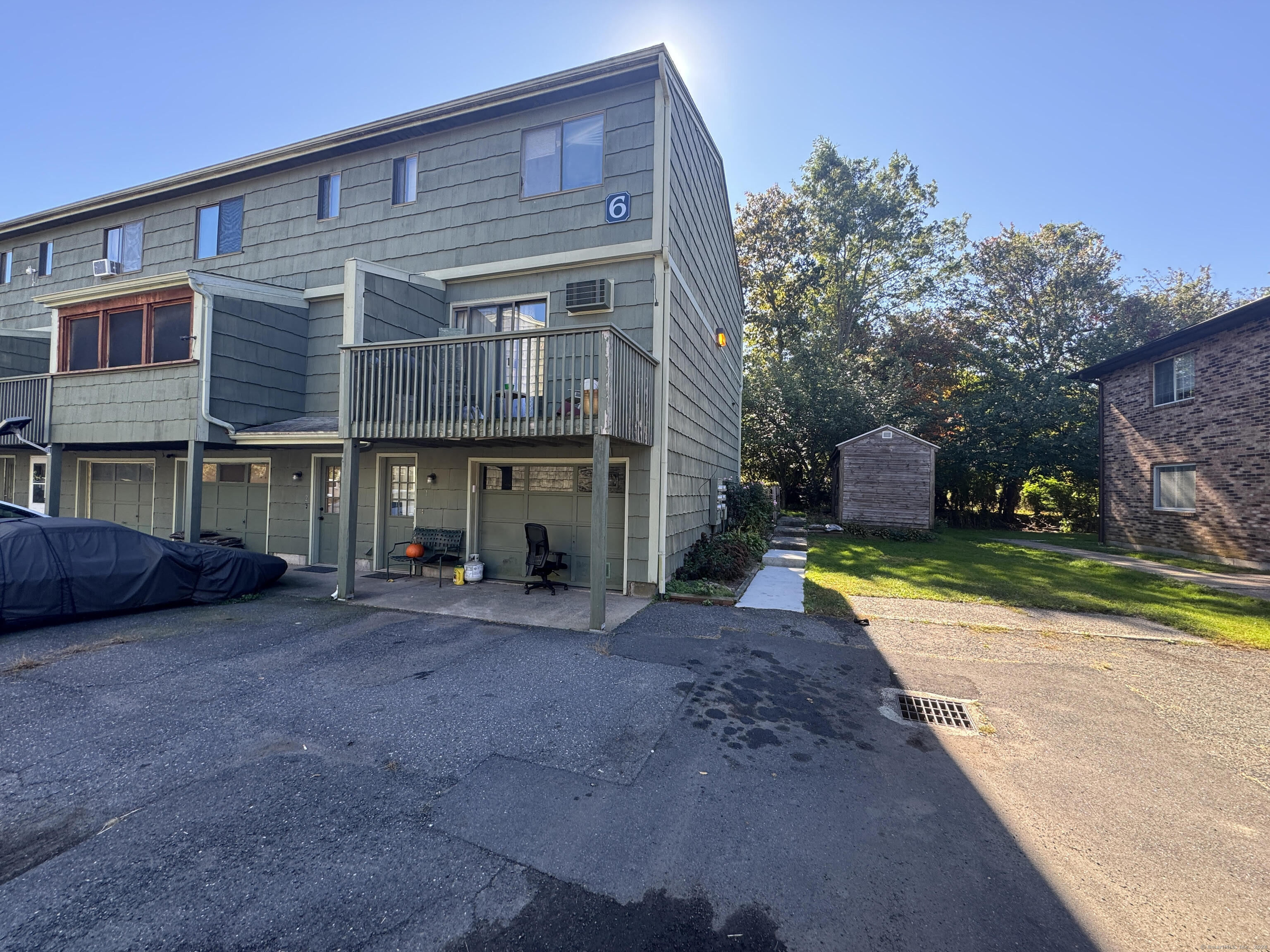 1400 Meriden Road Apt 6-1