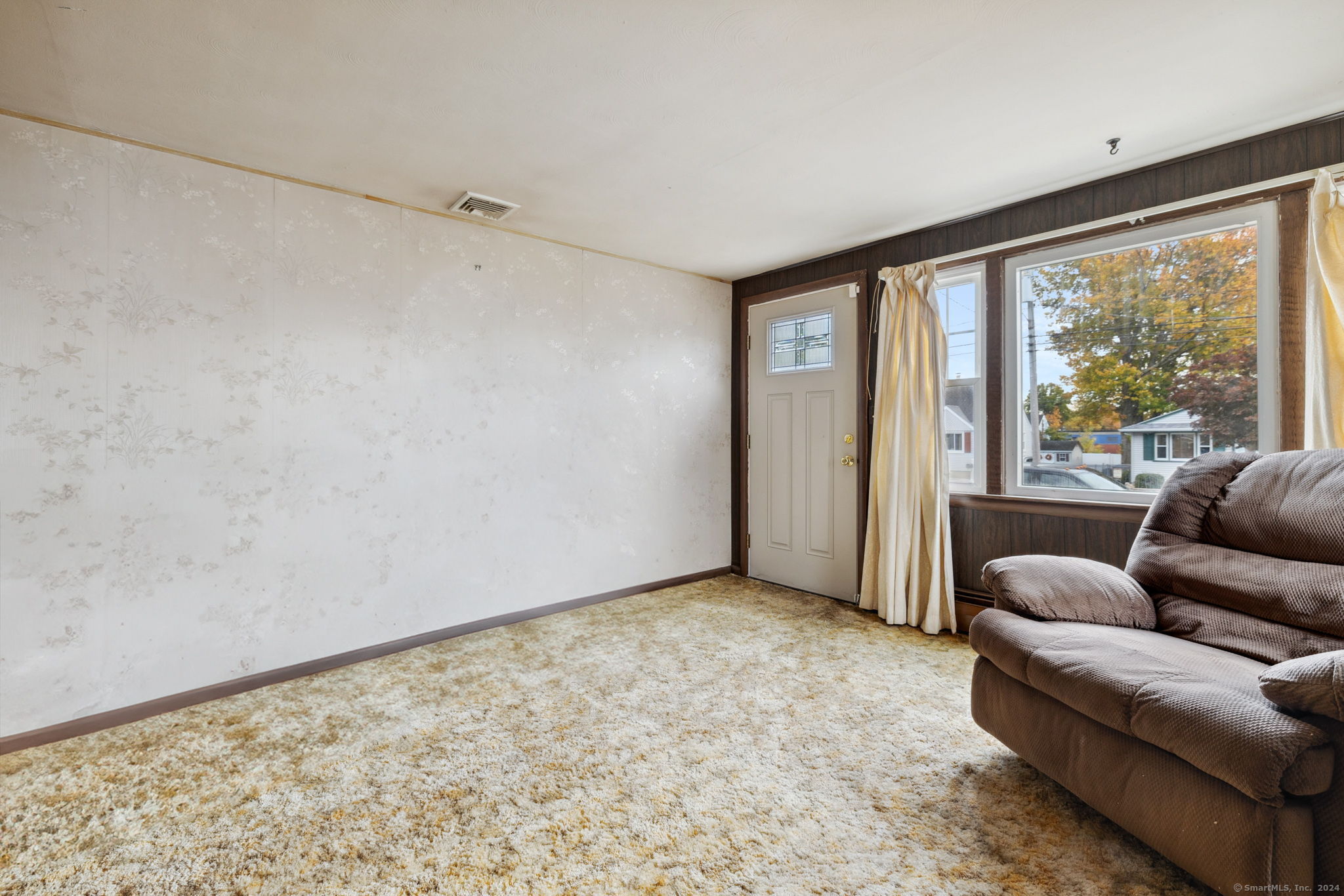 124 Wynola Avenue
