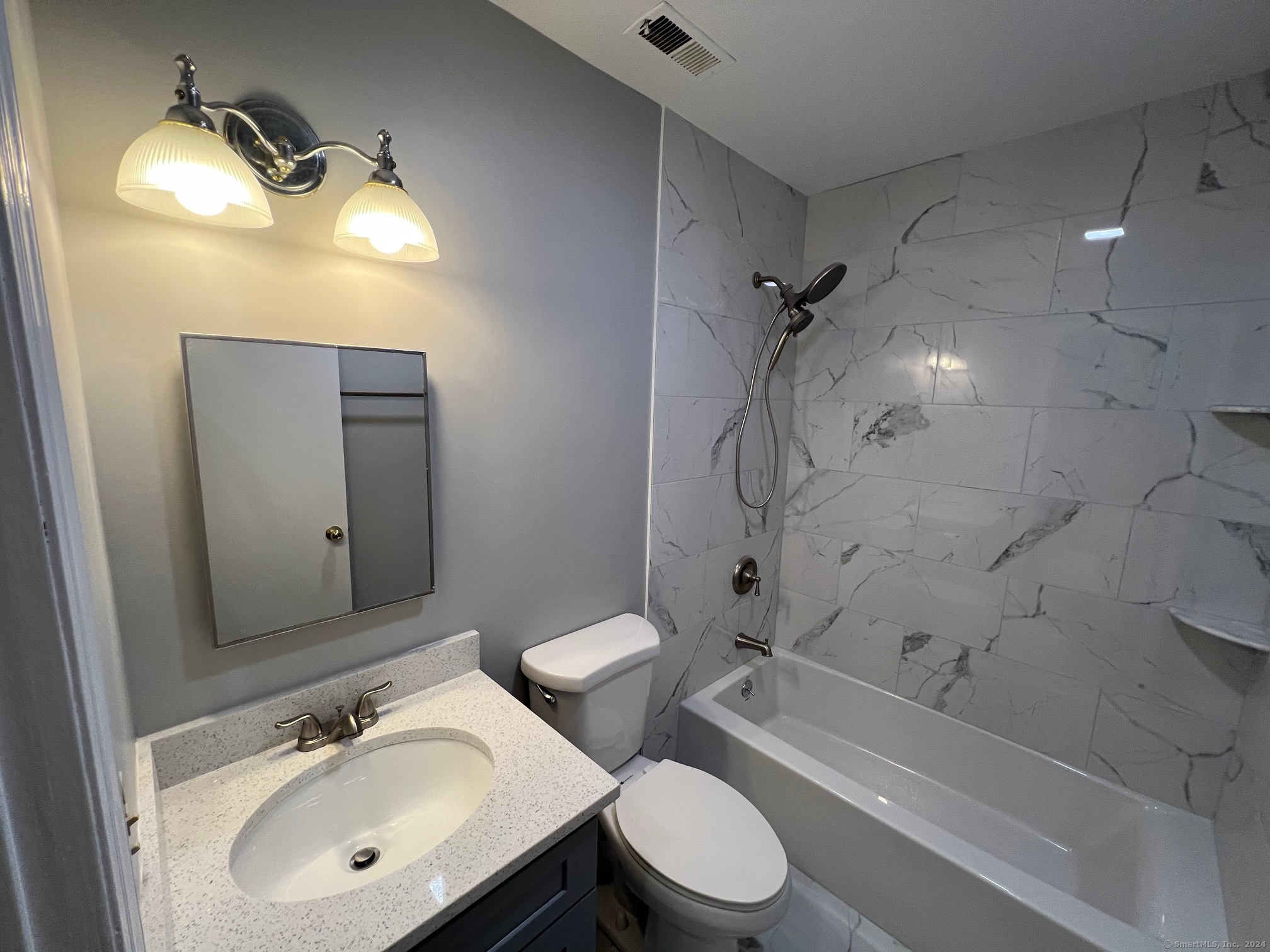 769 Sylvan Avenue APT 15