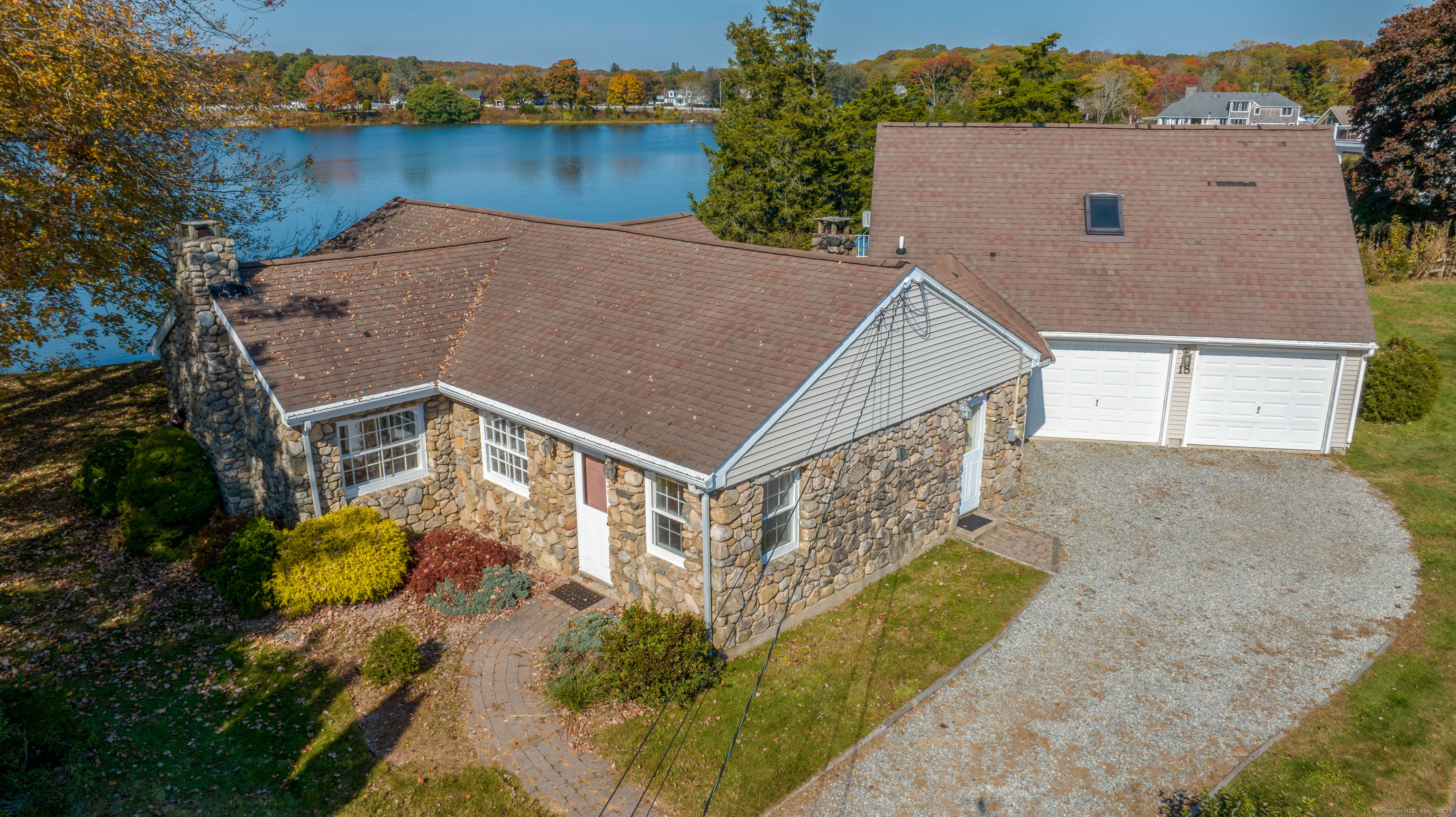 18 Lamberts Lane