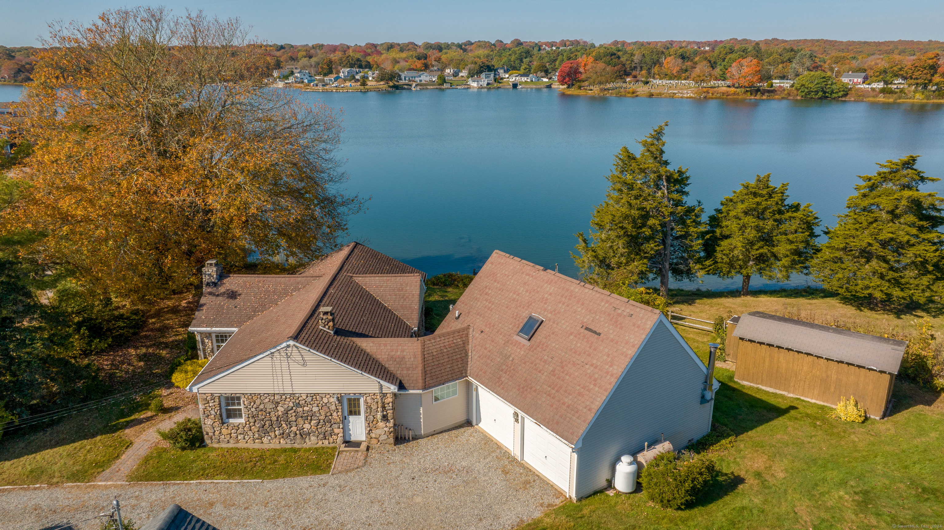 18 Lamberts Lane