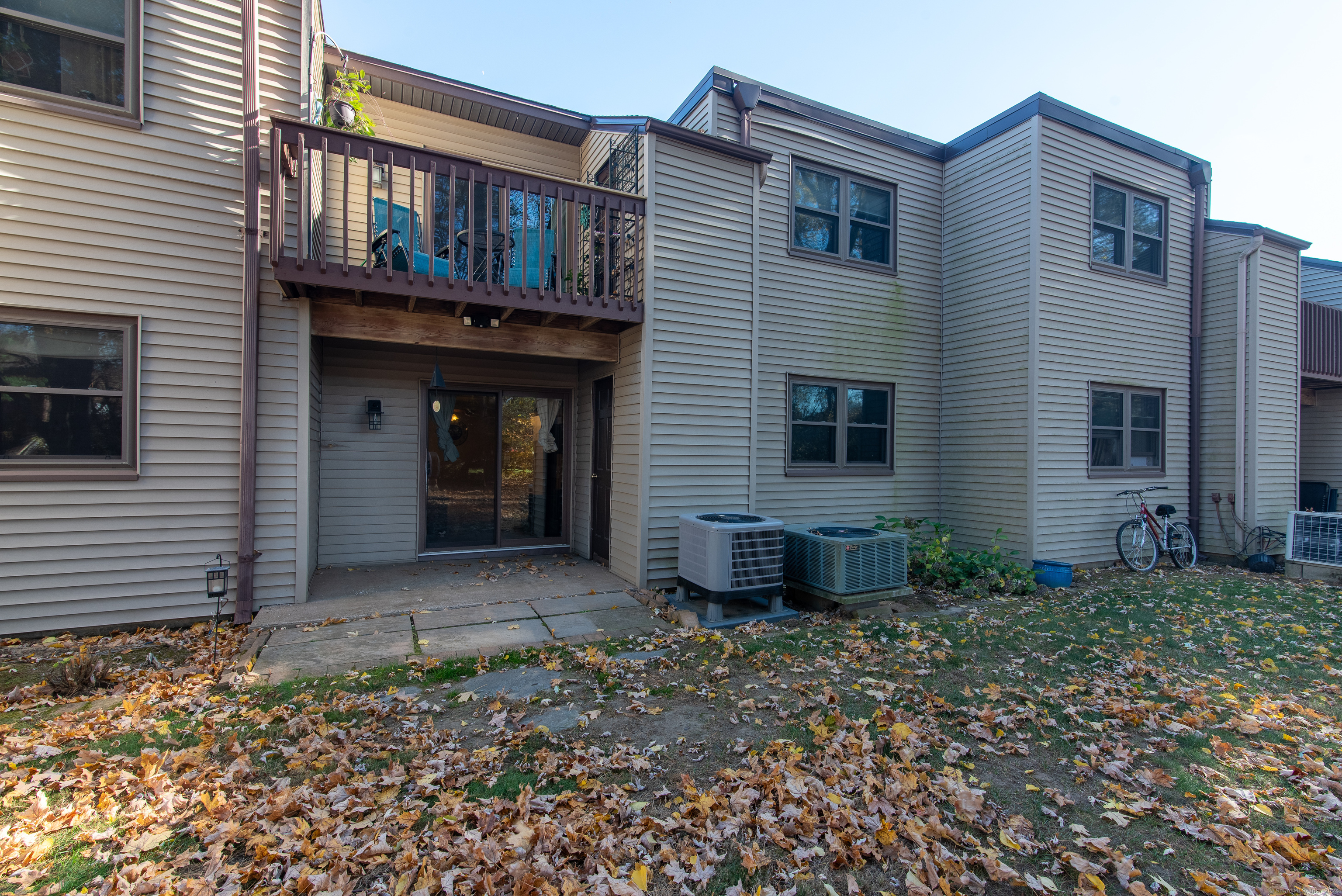 307 Twin Circle Drive 307