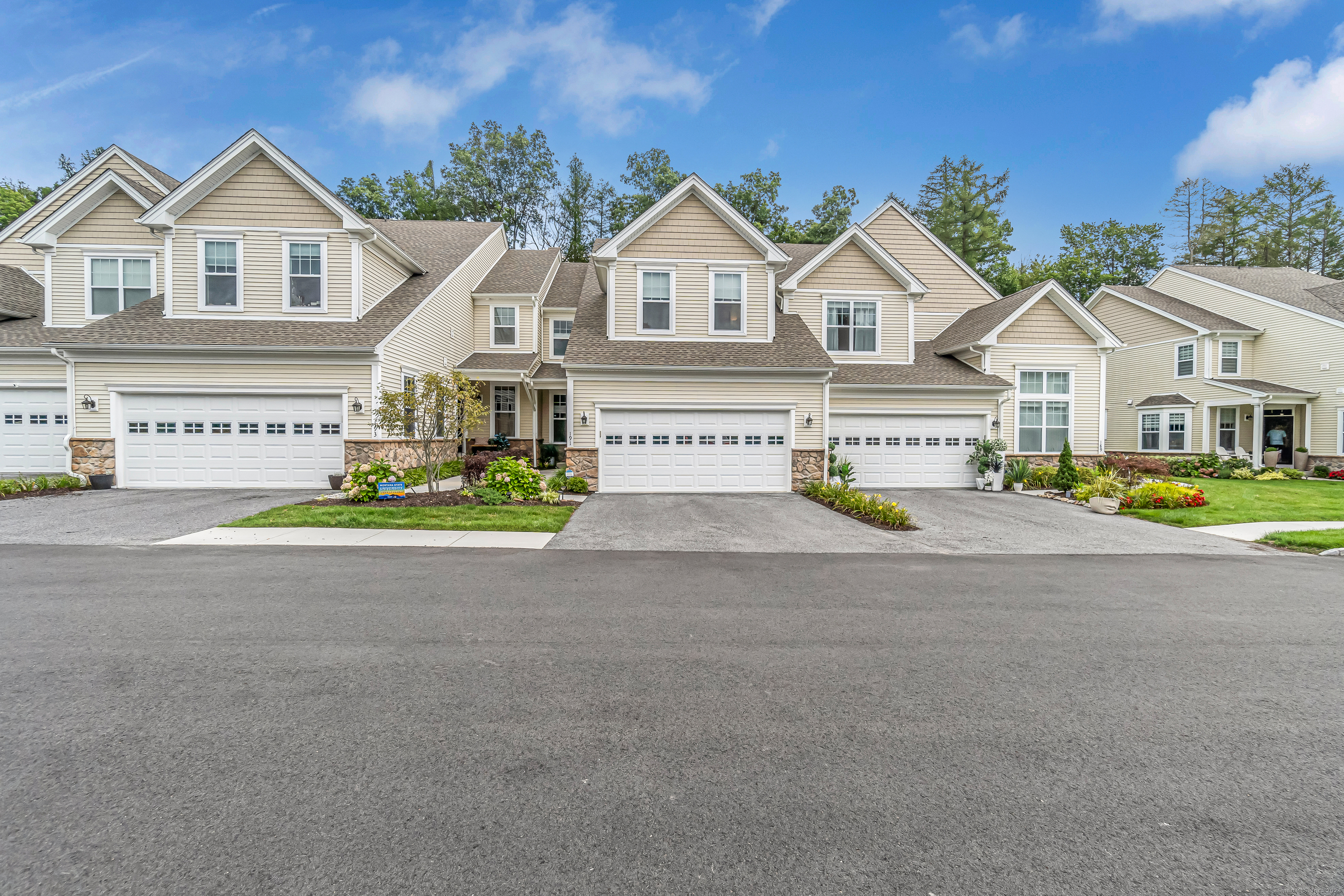 191 Ridgewood Drive 191