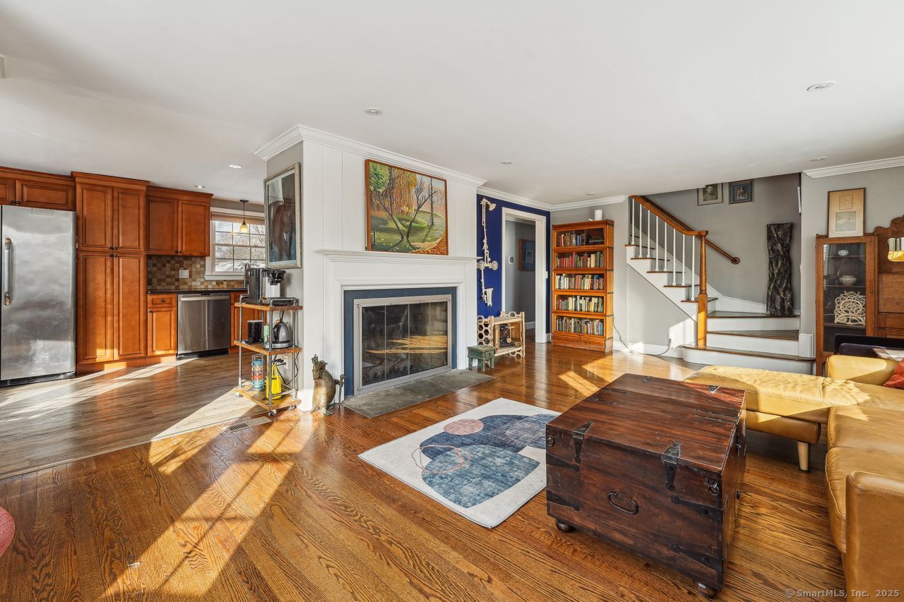 48 Marilyn Drive