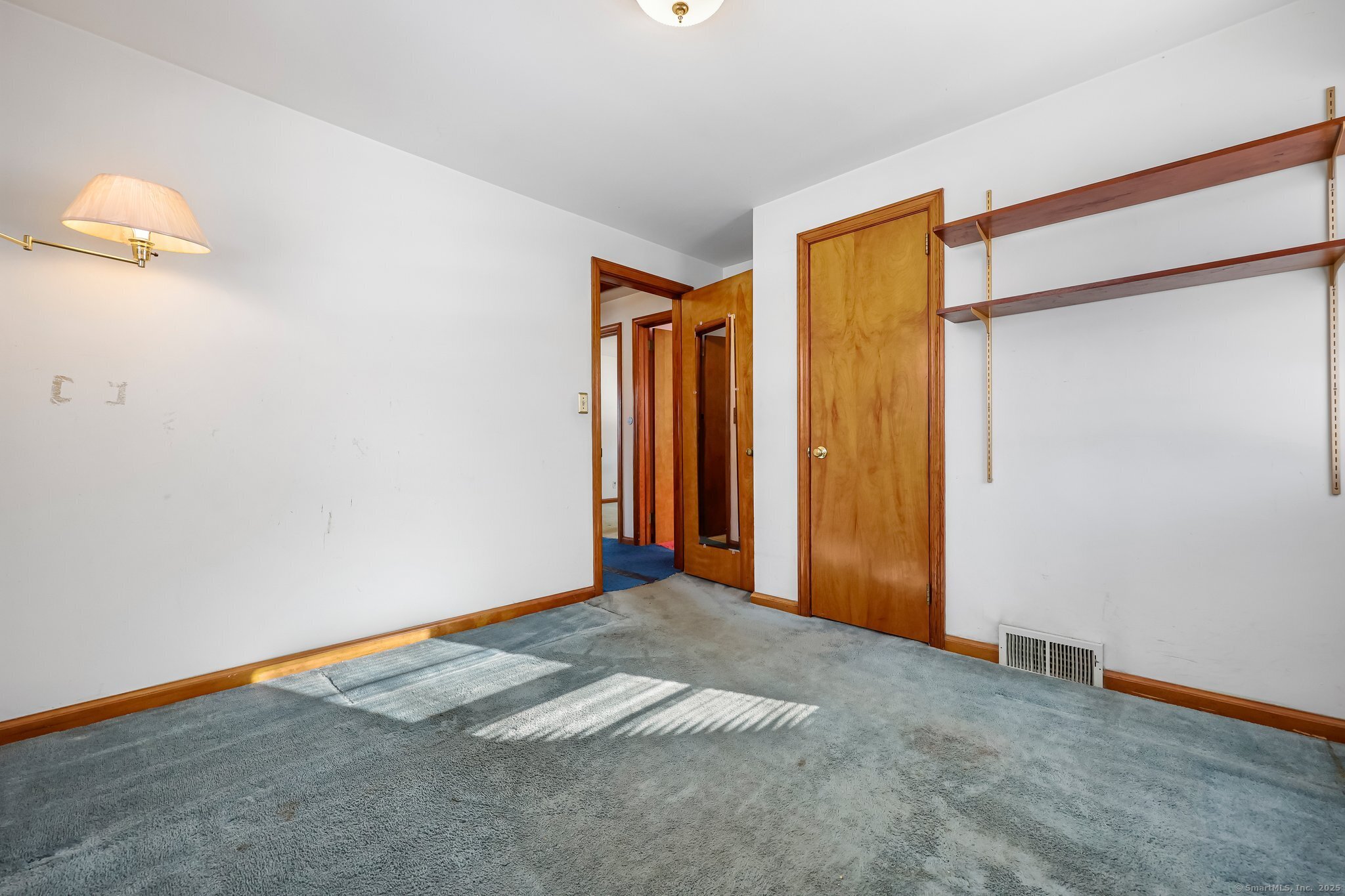 12 Eagle Road